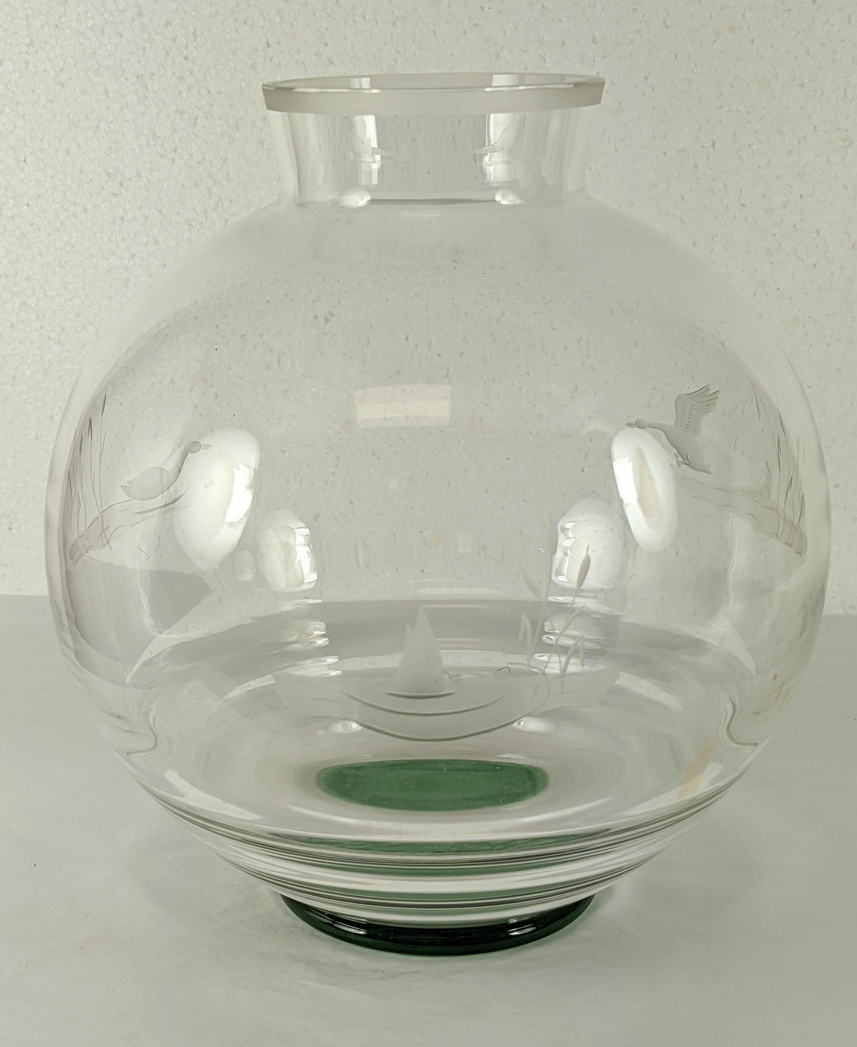 Vase aquatique Art Déco d'Orrefors, Edward Hald Excellent état - En vente à Riverdale, NY