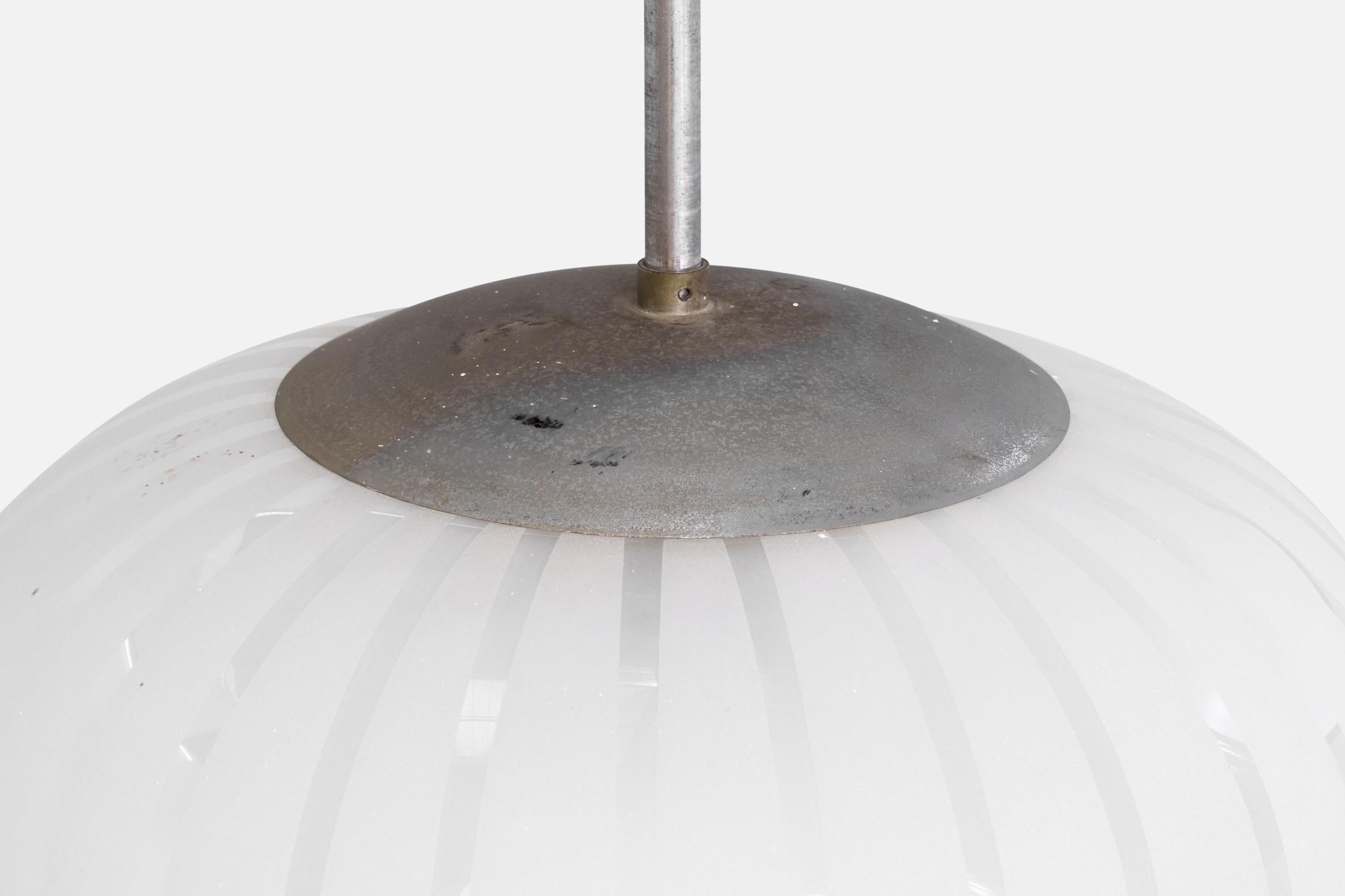 Orrefors Attribution, lampada a sospensione, nichel, vetro, Svezia, anni '40 in vendita 1