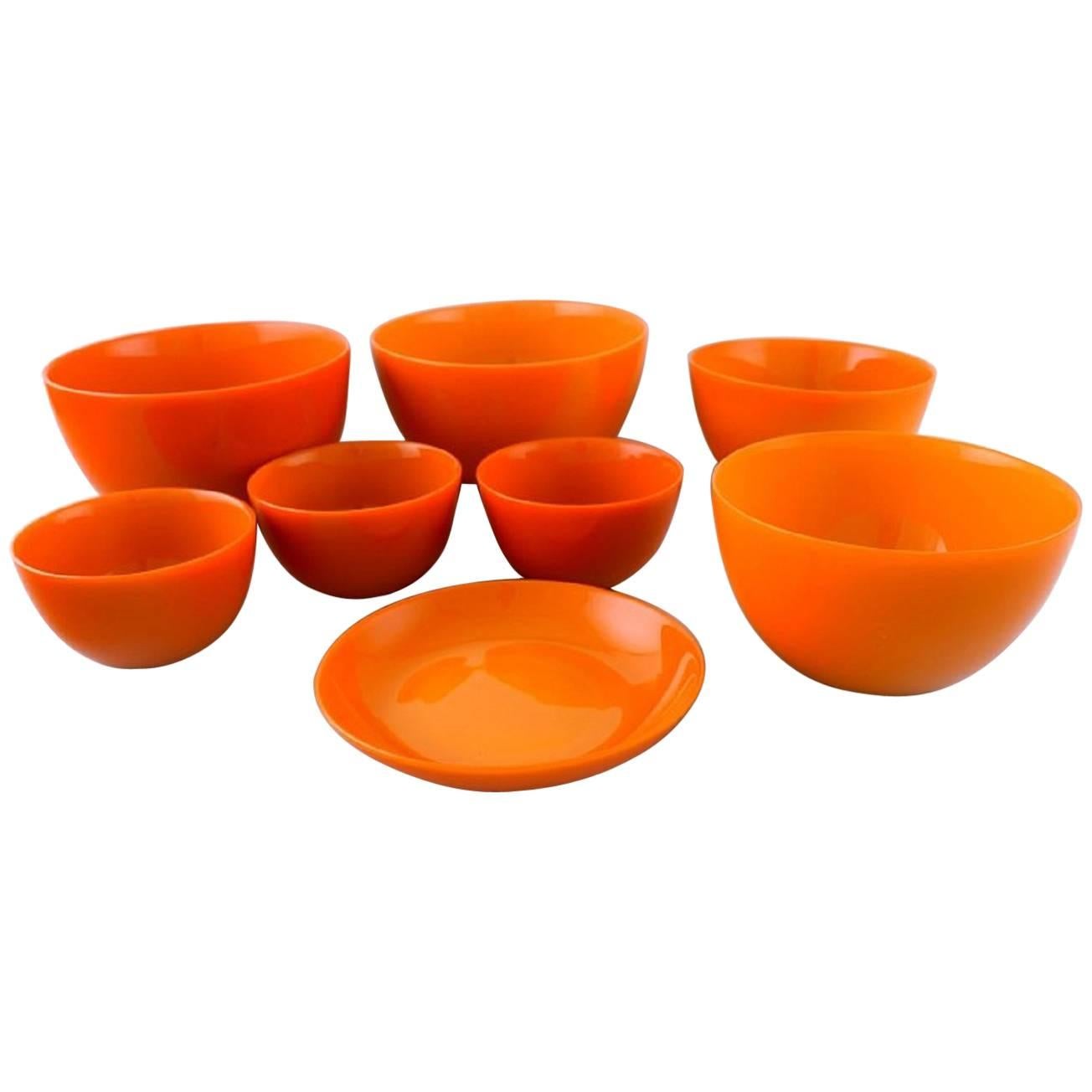 Orrefors "Colora" Eight Bowls in Art Glass in Orange, Designed by Sven Palmqvist