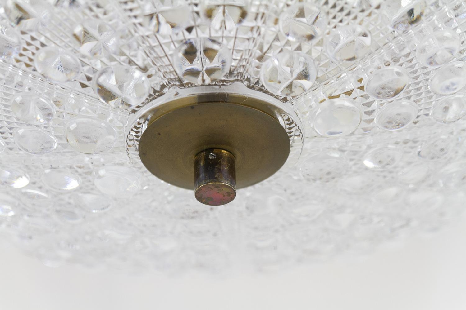 Orrefors Crystal and Brass Pendant by Fagerlund for Lyfa, 1960s. For Sale 5