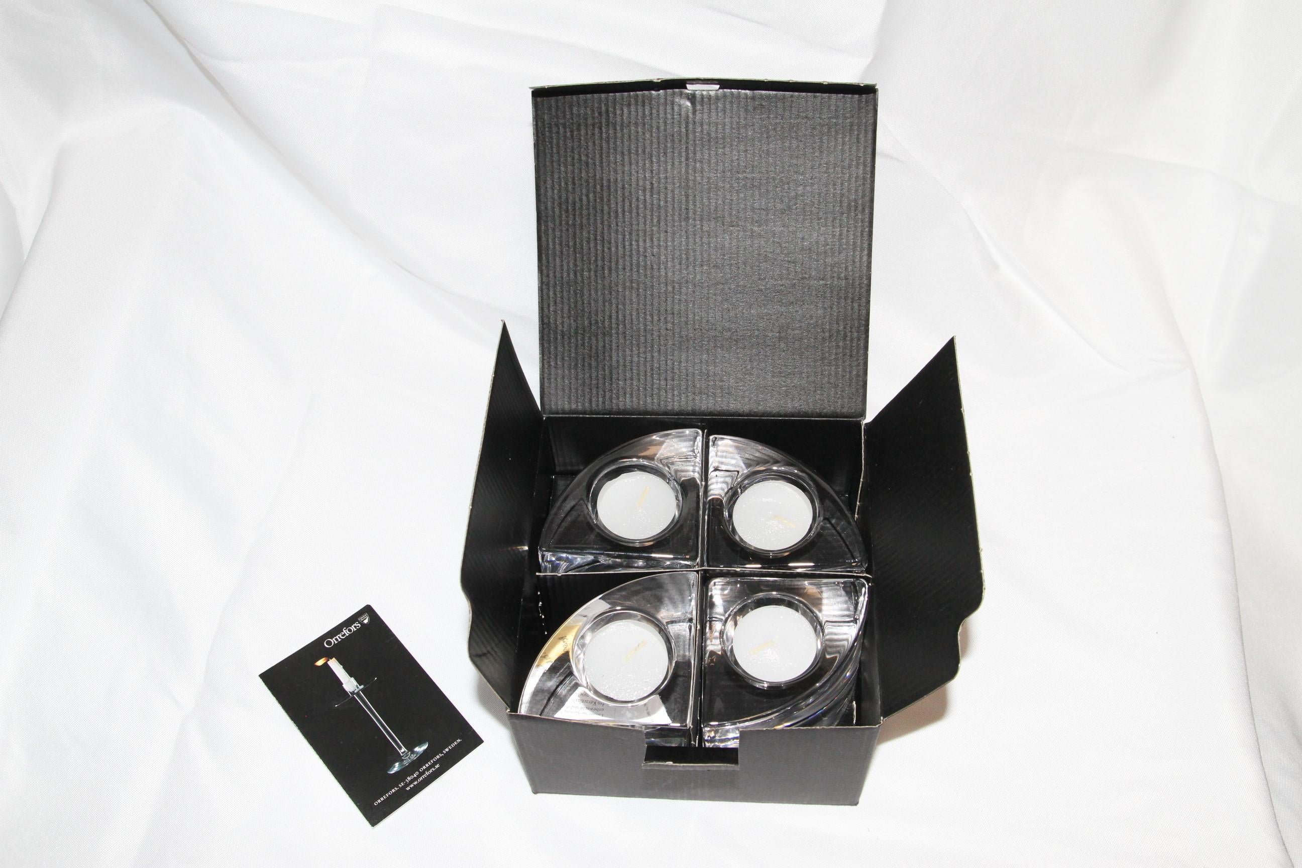 Orrefors Crystal Puzzle Votive Candleholders by Helene Krantz In Good Condition In Pasadena, TX