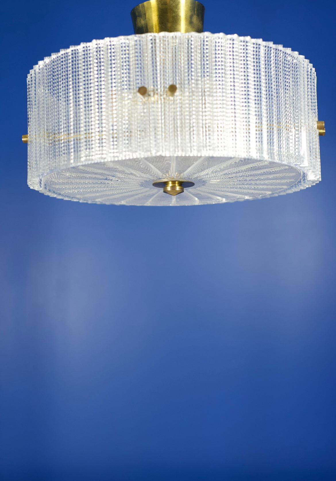 Swedish Orrefors Four panel Crystal pendant by Carl Fagerlund, 1970, Sweden For Sale