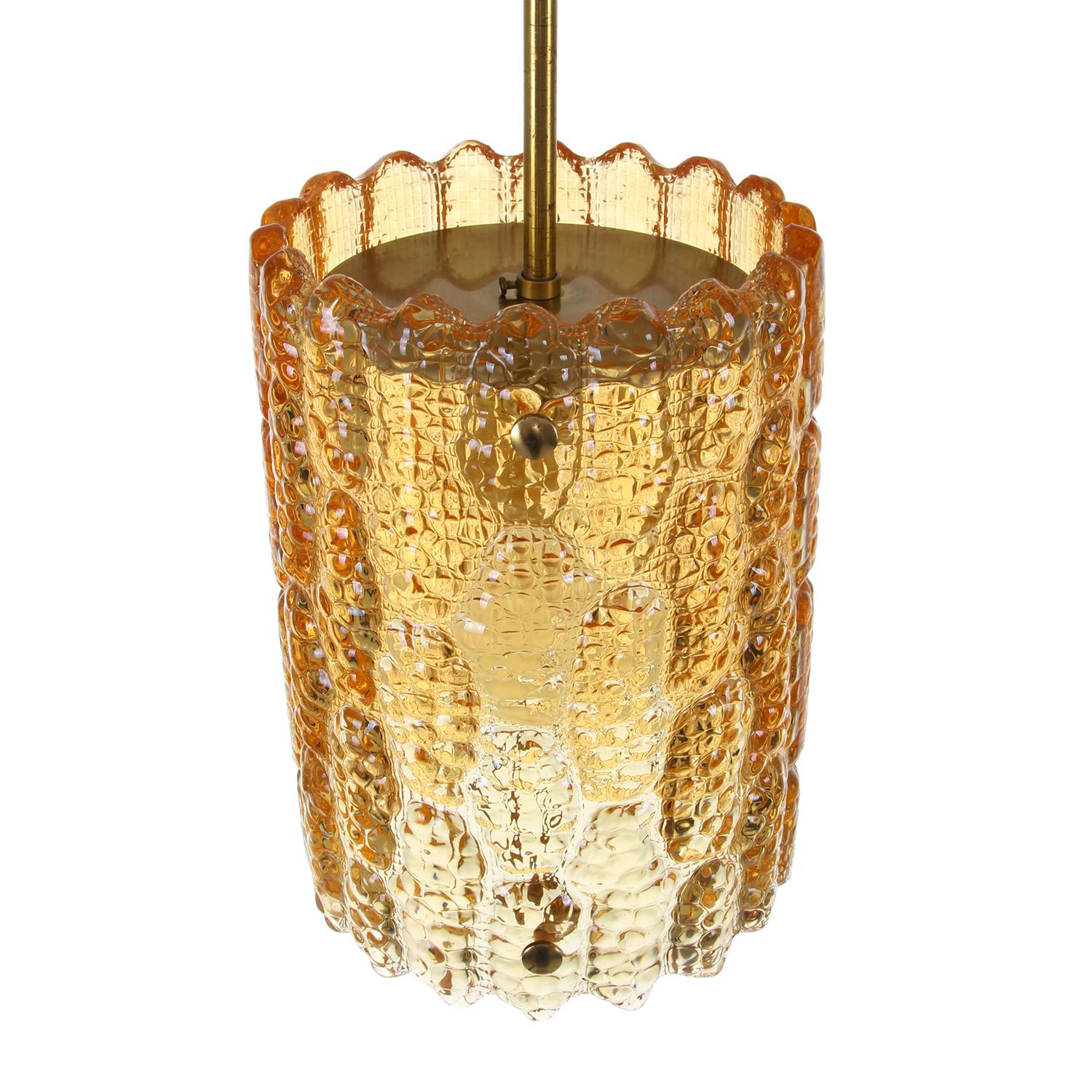 Orrefors Gefion Amber Crystal & Brass Pendant by Fagerlund, Lyfa/Orrefors, 1960s In Good Condition For Sale In Brondby, Copenhagen