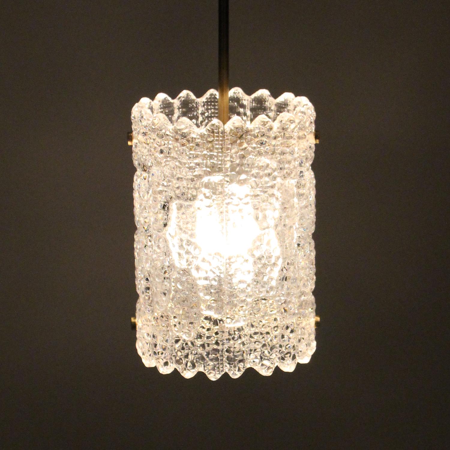 Mid-20th Century Orrefors Gefion Crystal and Brass Pendant by Fagerlund for Lyfa/Orrefors, 1960s For Sale