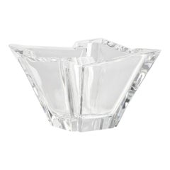 Glacial Bowl Medium von Orrefors