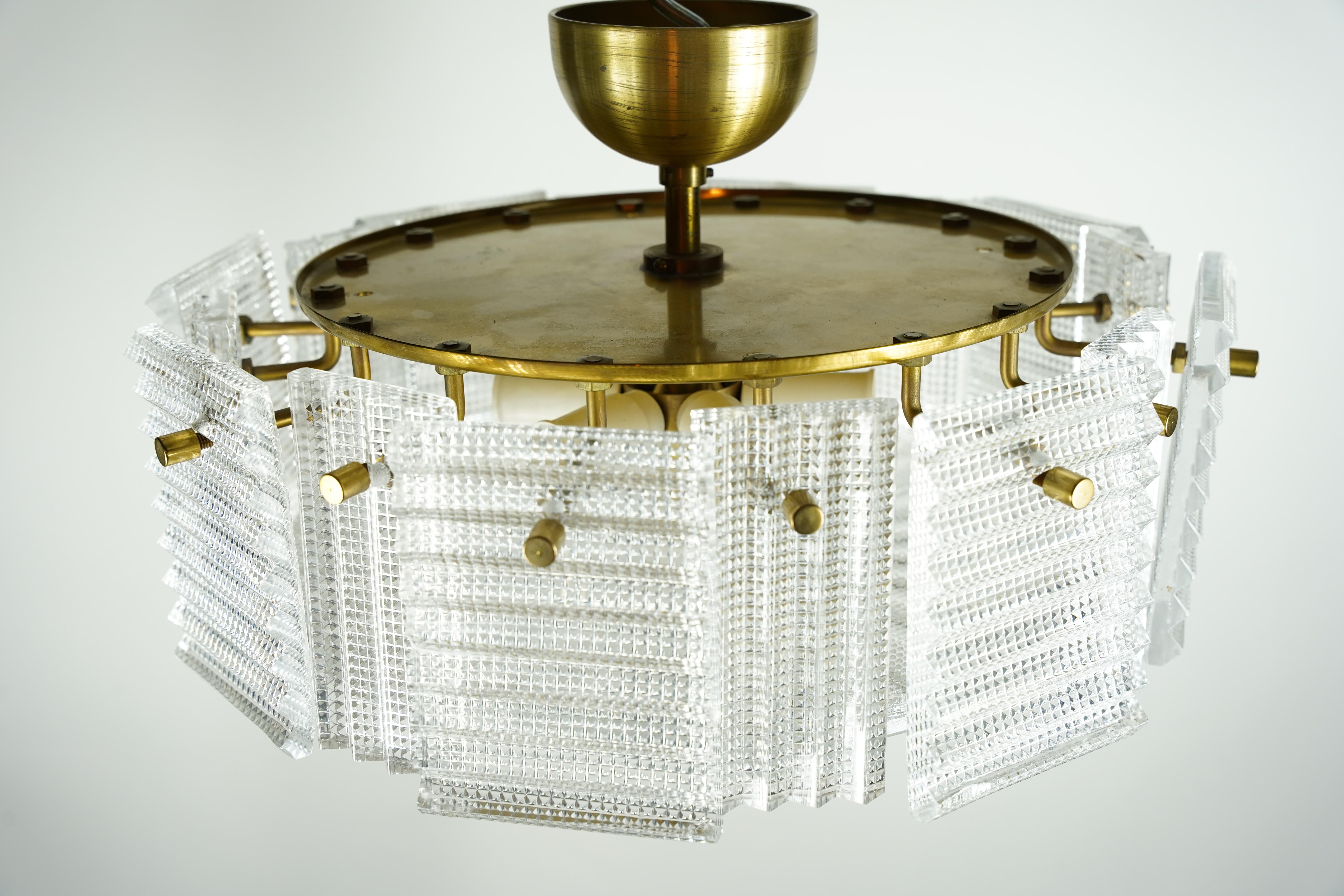 Laiton Suspension en verre Orrefors de Carl Fagerlund et laiton, Suède, 1960 en vente