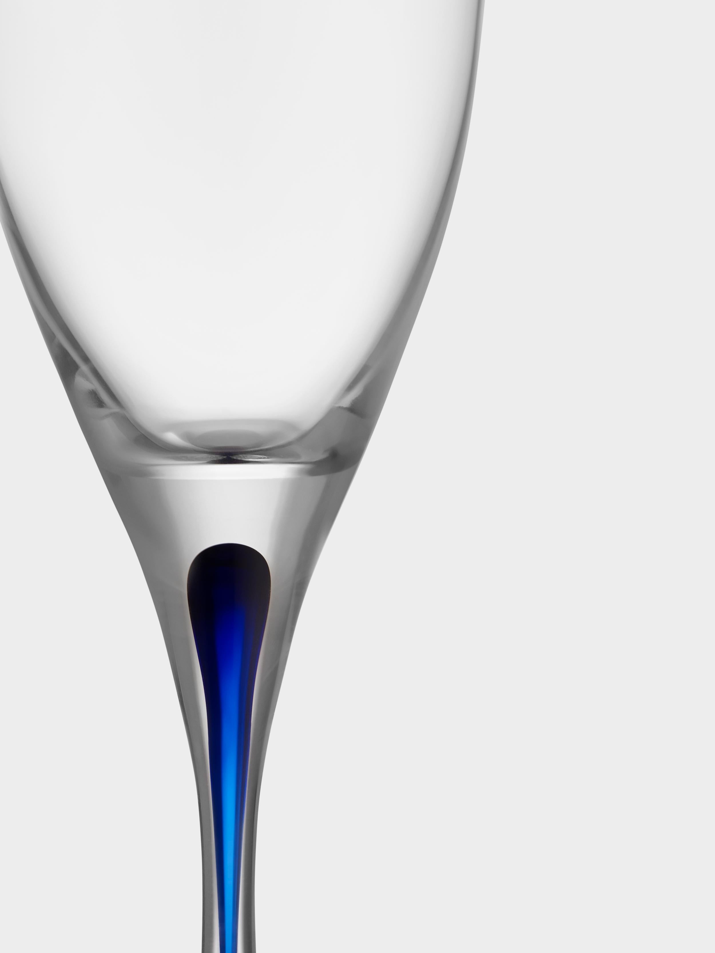 Svedese Orrefors Intermezzo Blu Claret in vendita