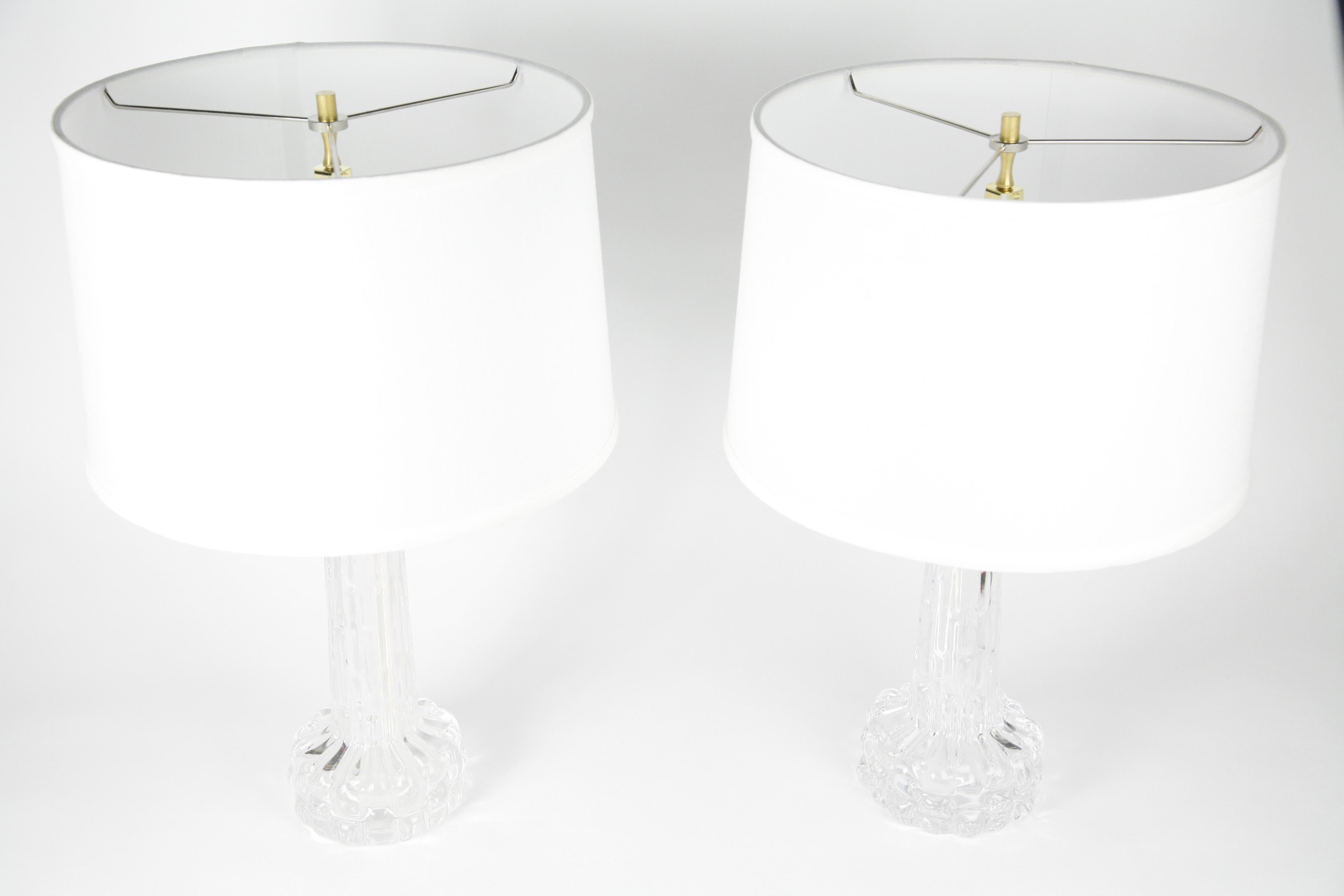 Lampade Orrefors in cristallo trasparente con motivo a forma di organo, Svezia, 1970 in vendita 3