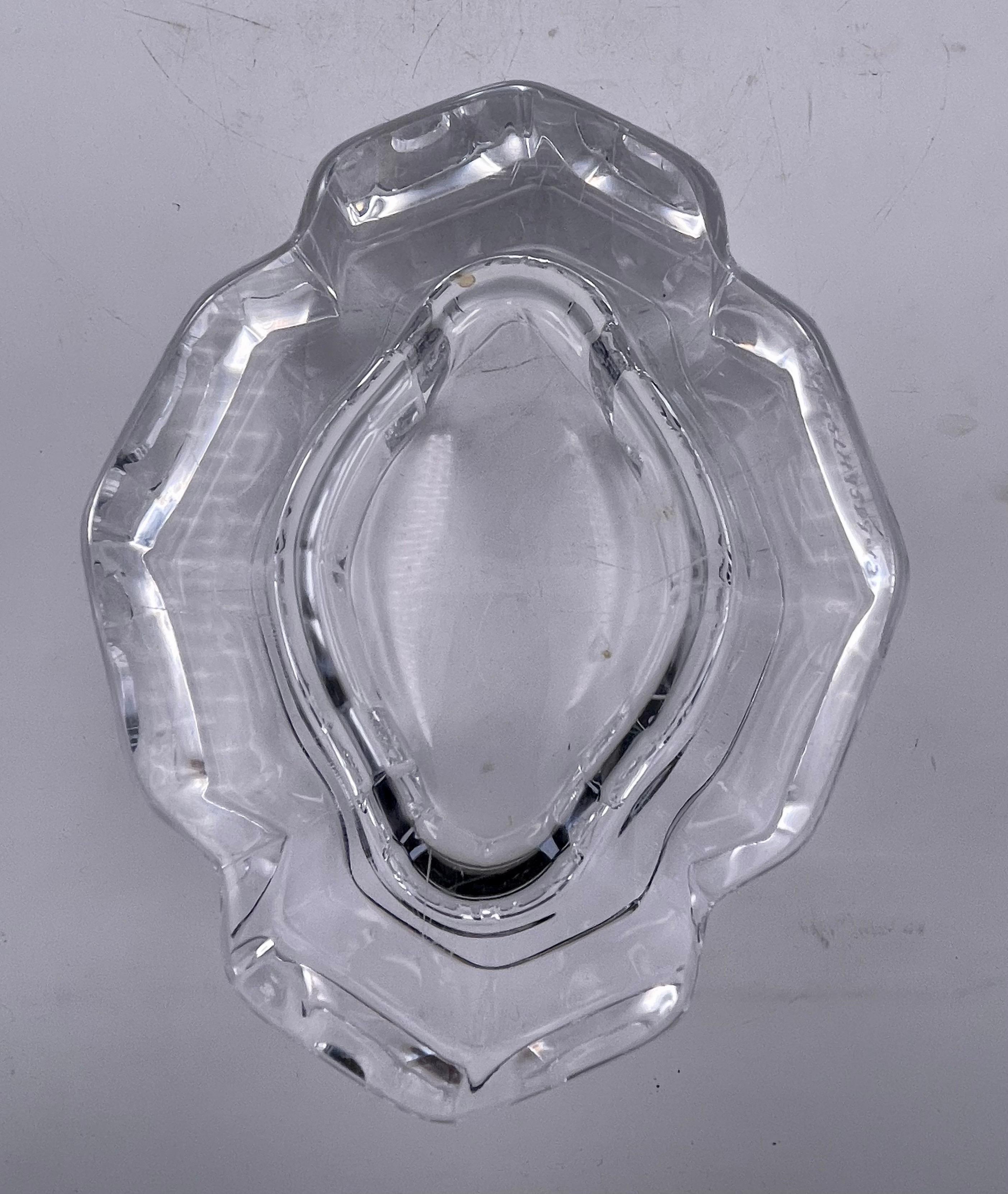Orrefors Mid-Century Modern Vase in Thick Cut Crystal For Sale 1