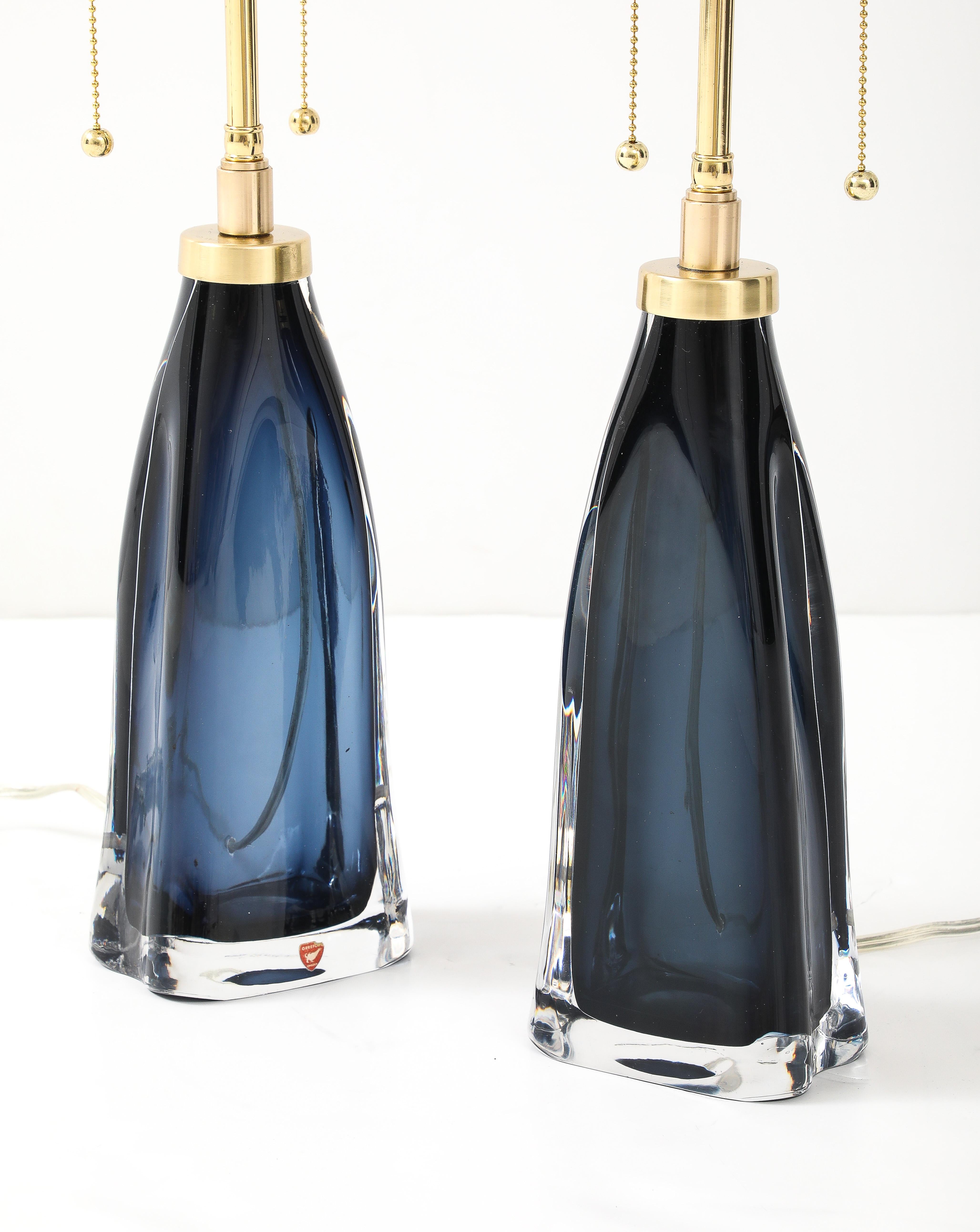 Lampada in cristallo blu notte Orrefors di Carl Fagerlund In condizioni ottime in vendita a New York, NY
