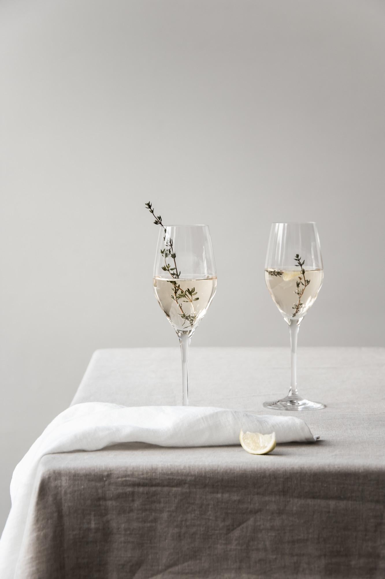Sense Sparkling by Orrefors Designs, which holds 8.6 oz, is intended for sparkling beverages like Prosecco, Cava, Spumante, or Champagne. The tulip-shaped bowl allows the aromas in the drink to develop.
