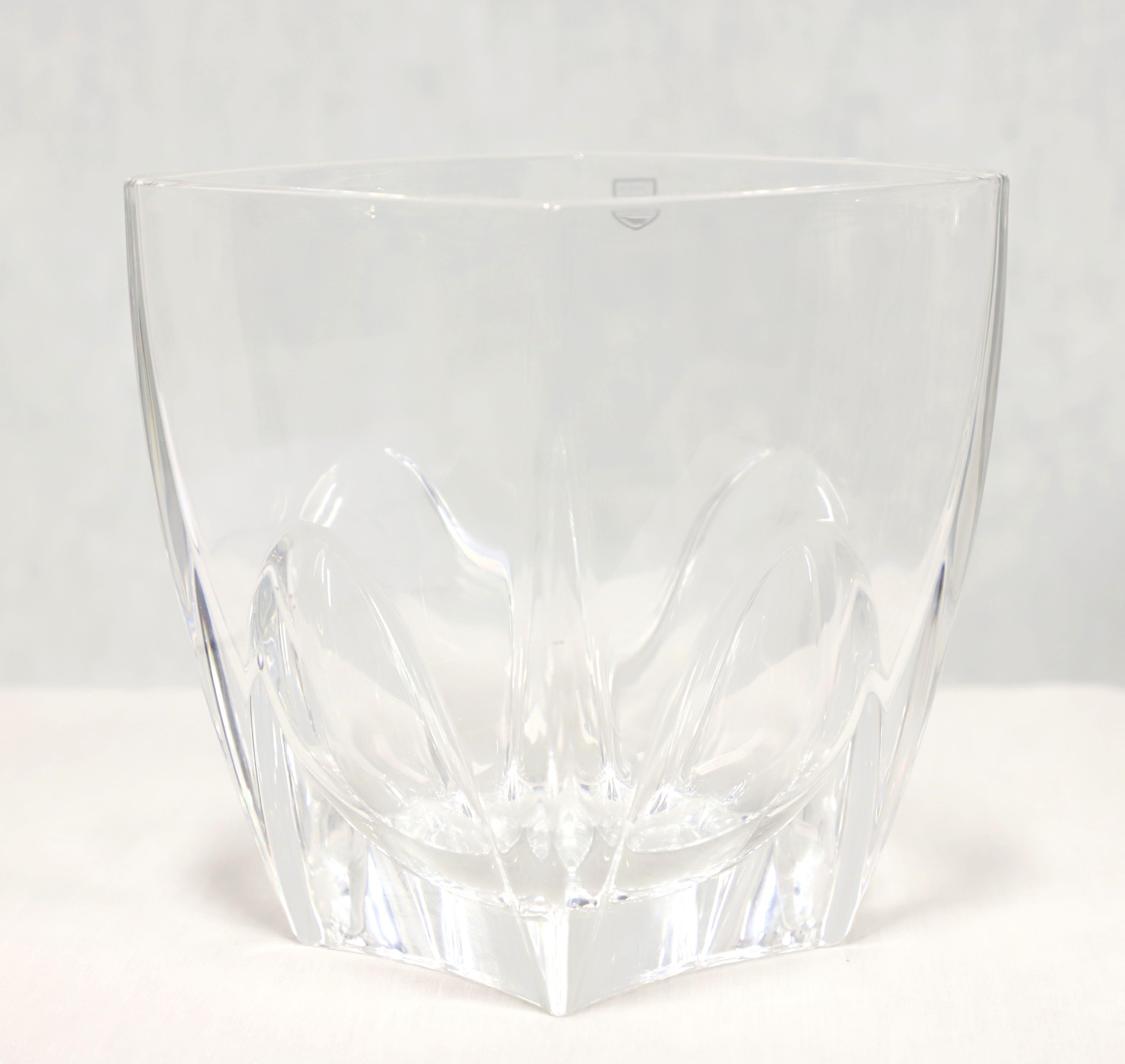 ORREFORS Suède Vase carré en cristal transparent de 7 pouces - B 3