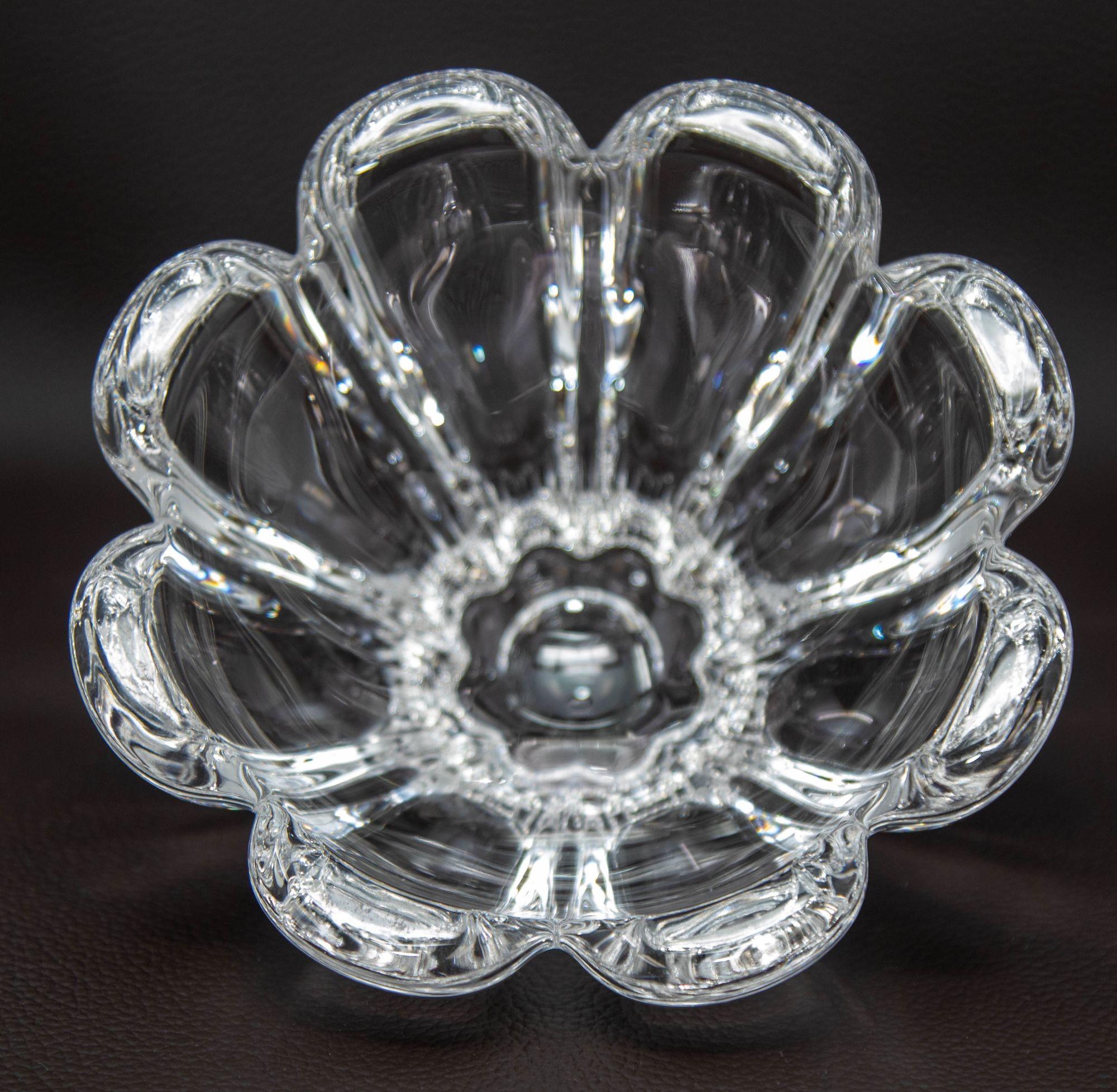 Swedish Orrefors Sweden Crystal Flower Petal Shaped Bowl Dish 1980s