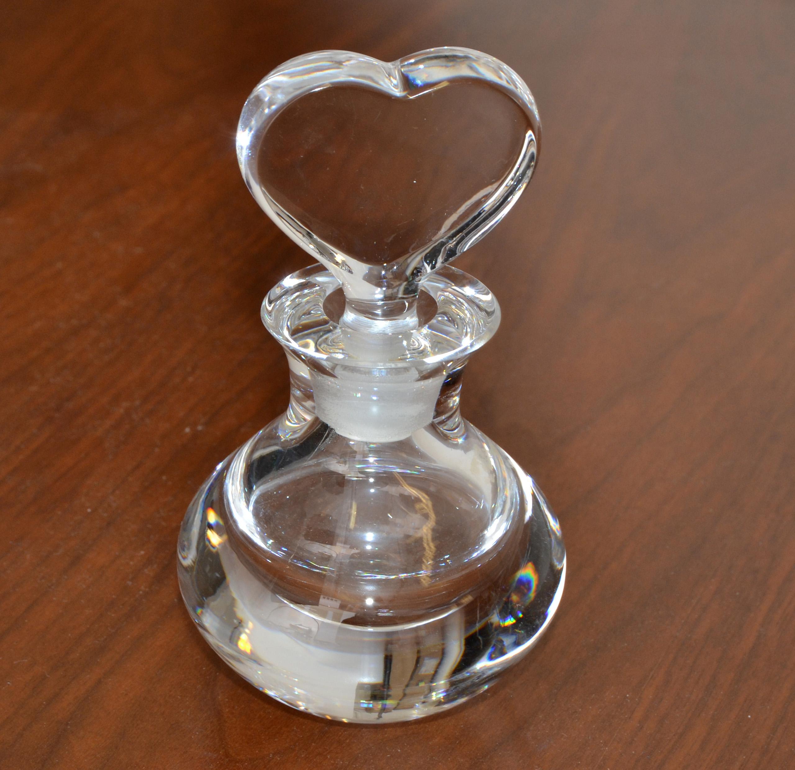 Orrefors Sweden Thick Blown and Handmade Art Glass Perfume Bottle Heart Stopper For Sale 3