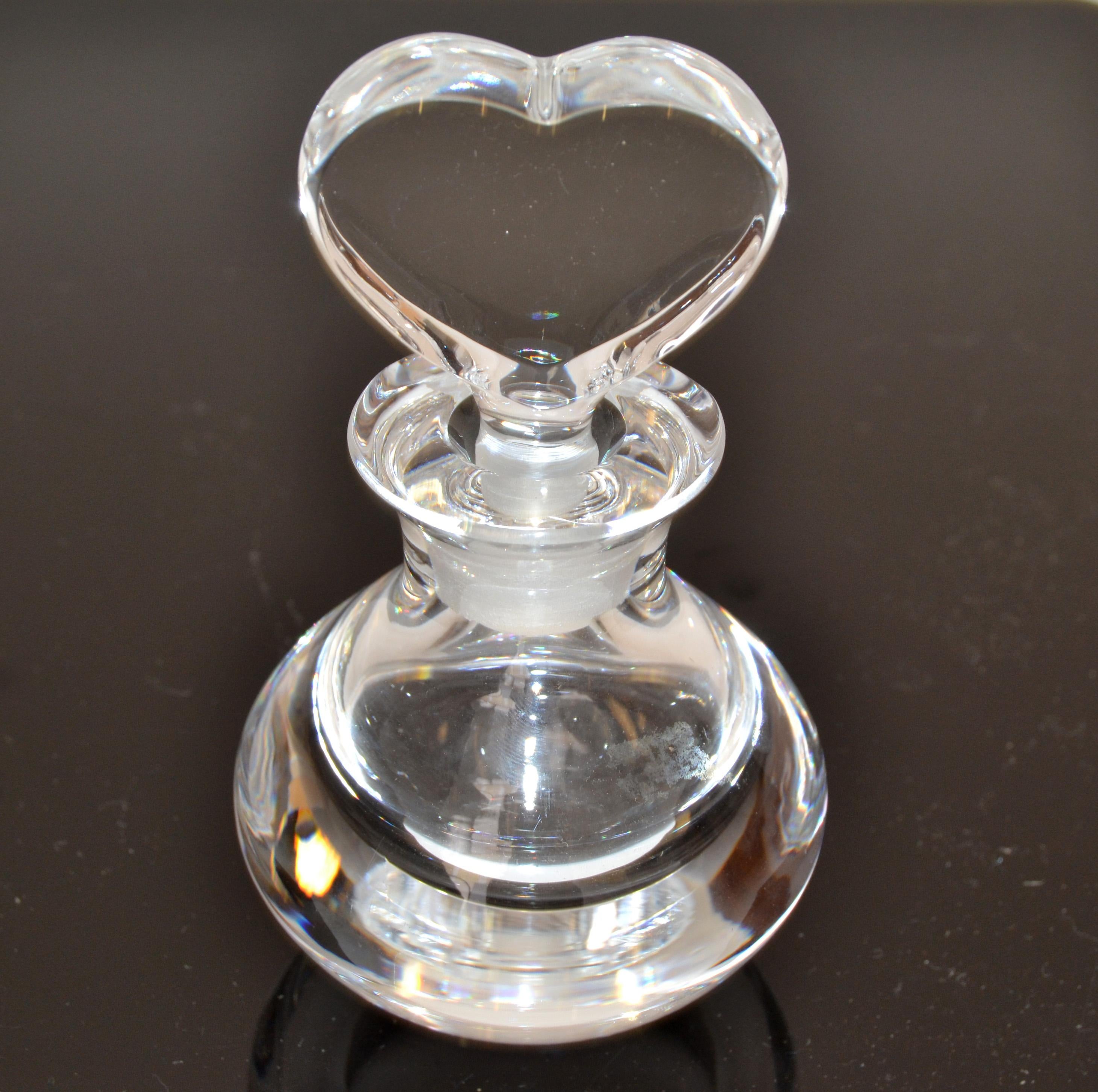 Orrefors Sweden Thick Blown and Handmade Art Glass Perfume Bottle Heart Stopper For Sale 4