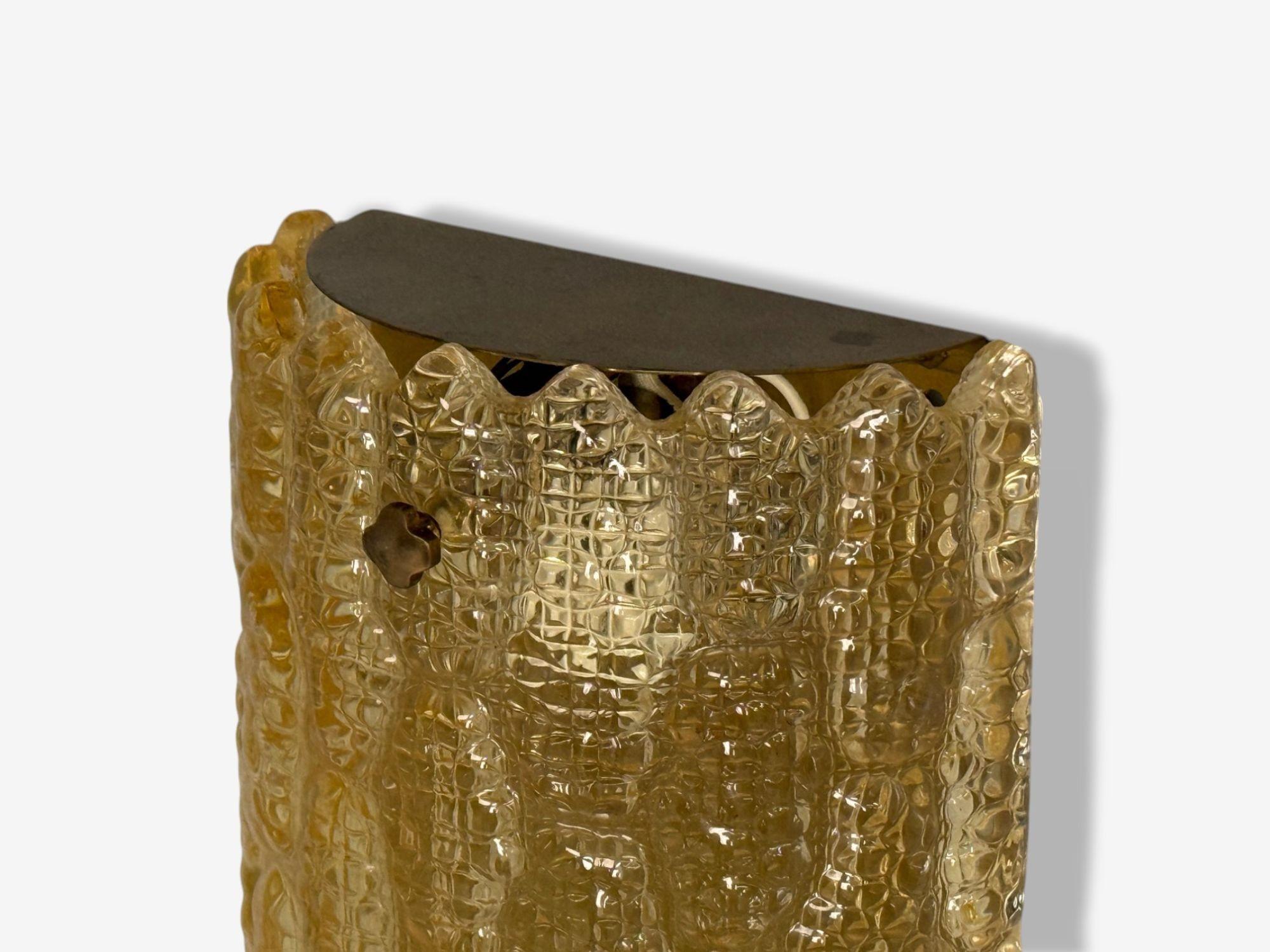 Mid-20th Century Orrefors, Swedish Modern, Brass, Glass, Wall Light, Sweden, 1960s For Sale