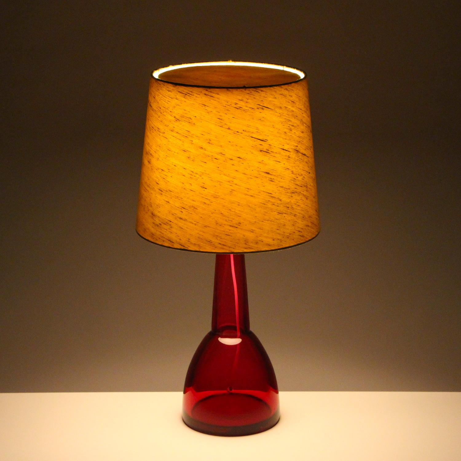 Orrefors Table Lamp 1960s Pink Glass Table Lamp Including Vintage Textile Shade In Good Condition In Brondby, Copenhagen