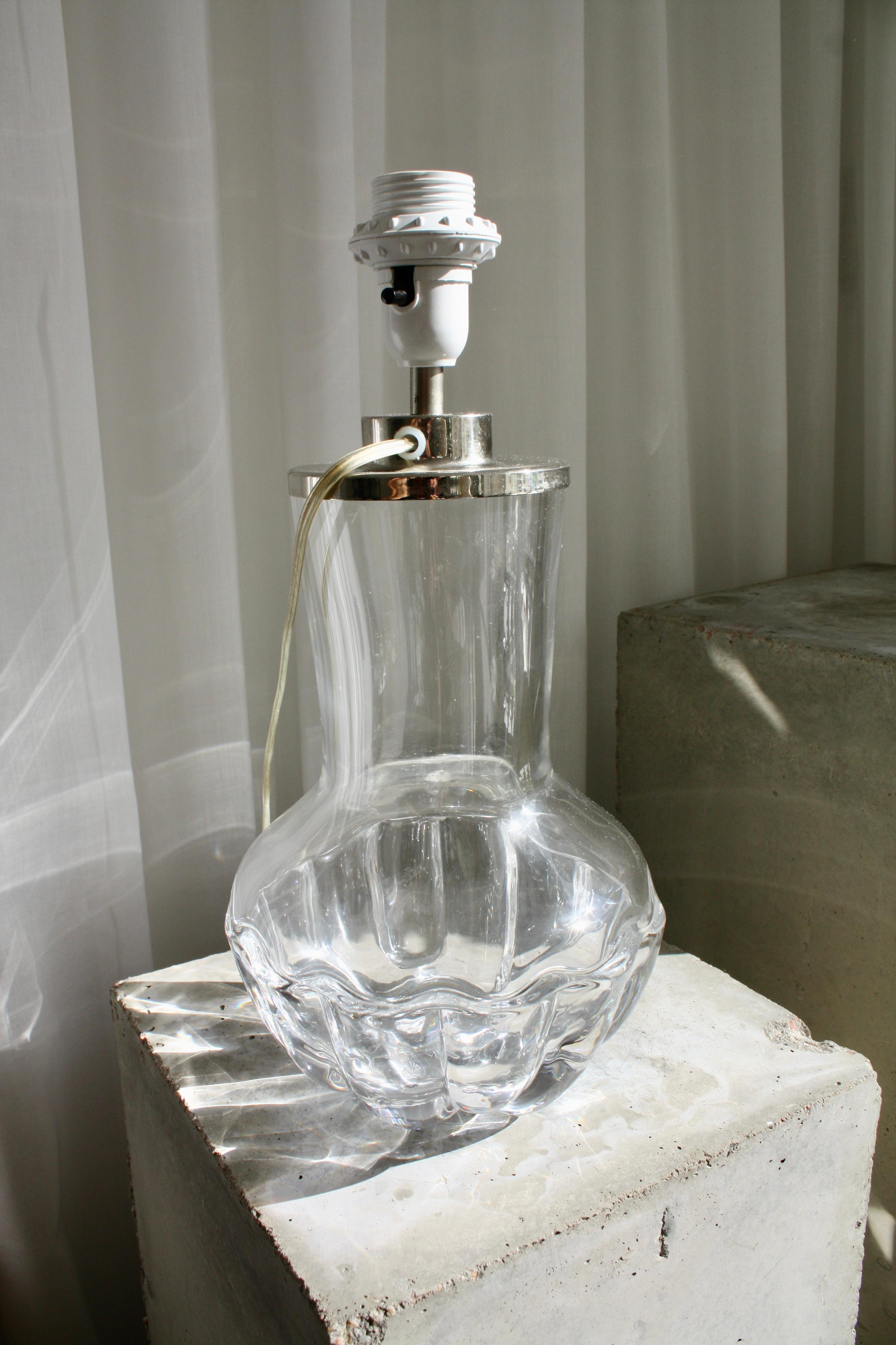 Orrefors Table Lamp No. 2325 by Olle Alberius, 1970s – Swedish Crystal Design For Sale 1