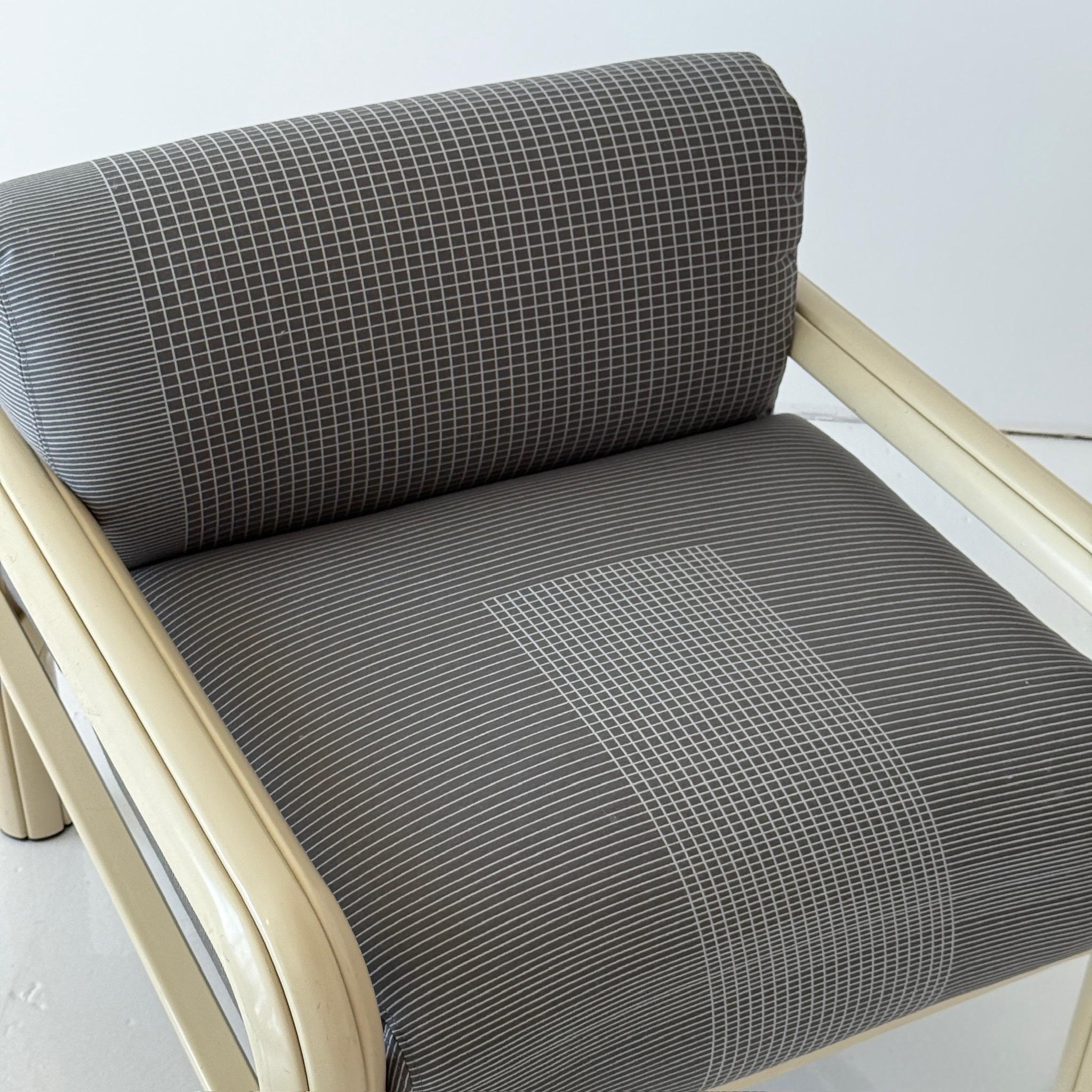 Mid-Century moderno Sedie da salotto Orsay di Gae Aulenti per Knoll in Maharam Grid di Scholten & Baiji in vendita