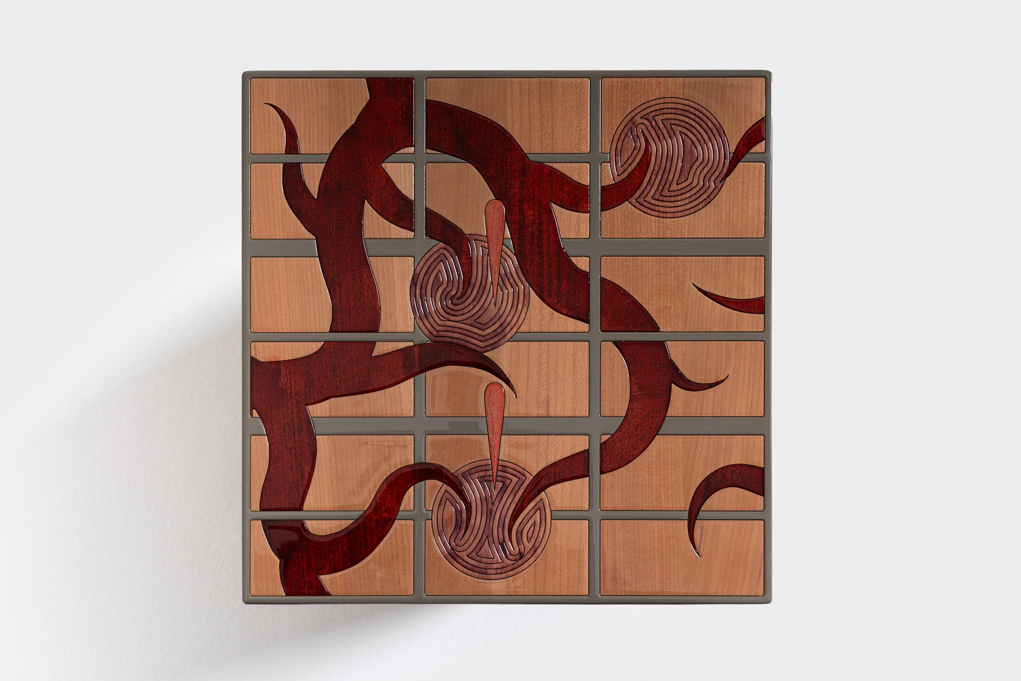 Européen Tabouret en bois marqueté Orvalho par Laurids Gallée en vente