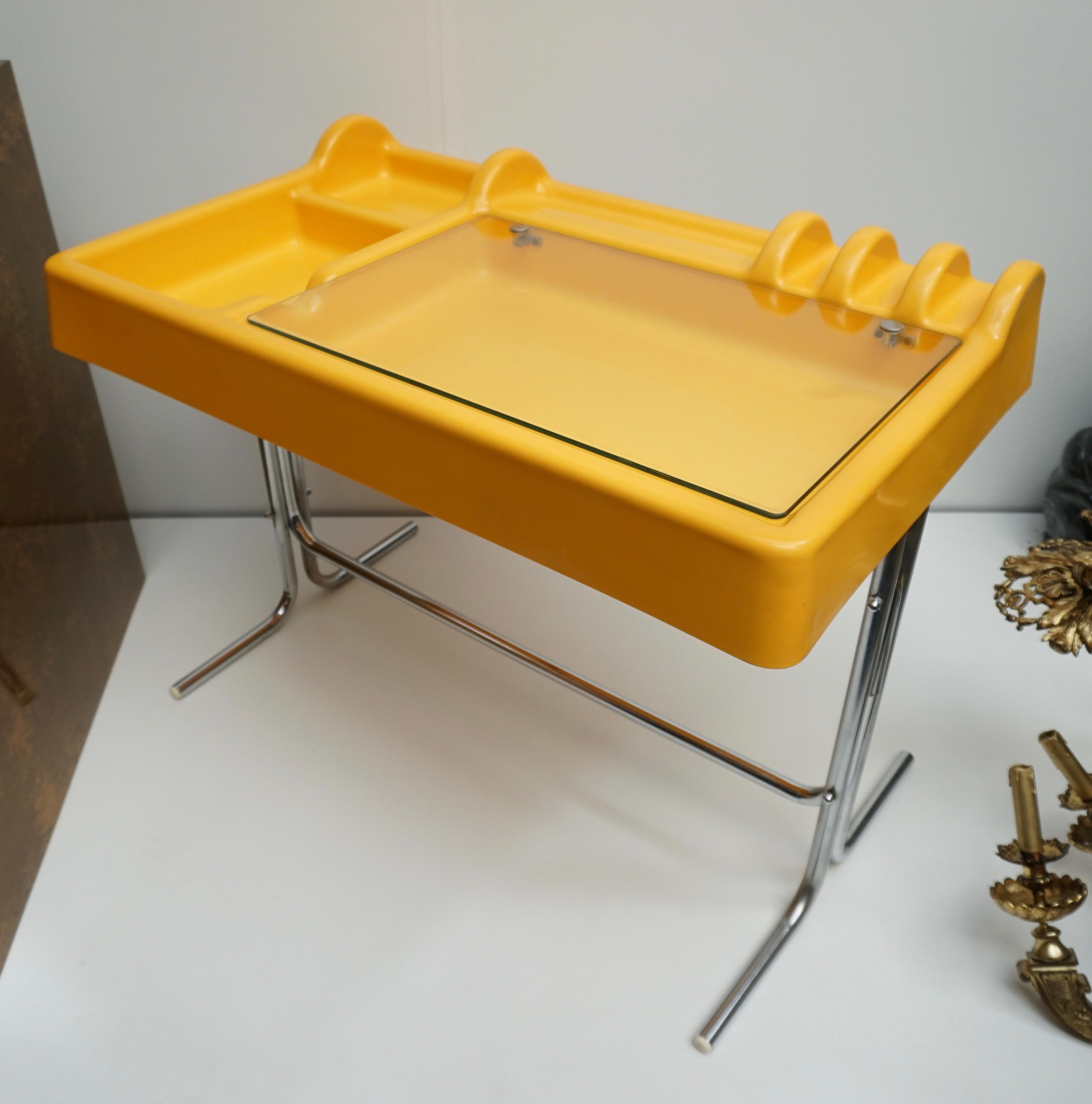 Schreibtischtisch aus Goldbronze von Parigi und Prina für Molteni im Angebot 3