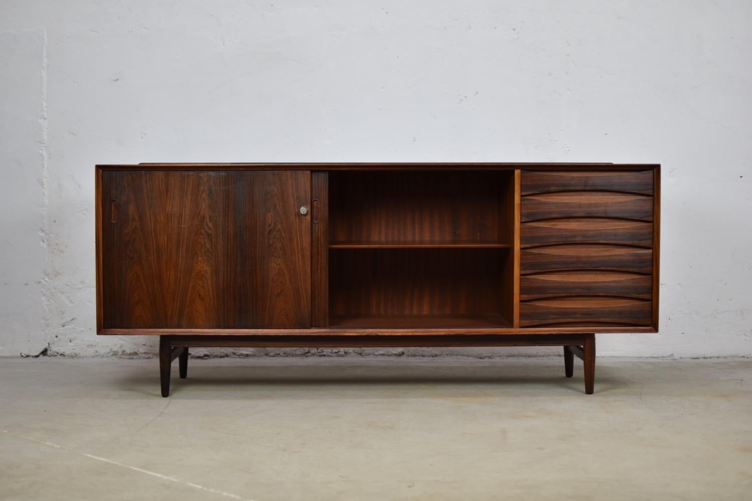 Danish OS29 Sideboard by Arne Vodder for Sibast, Denmark 1950s