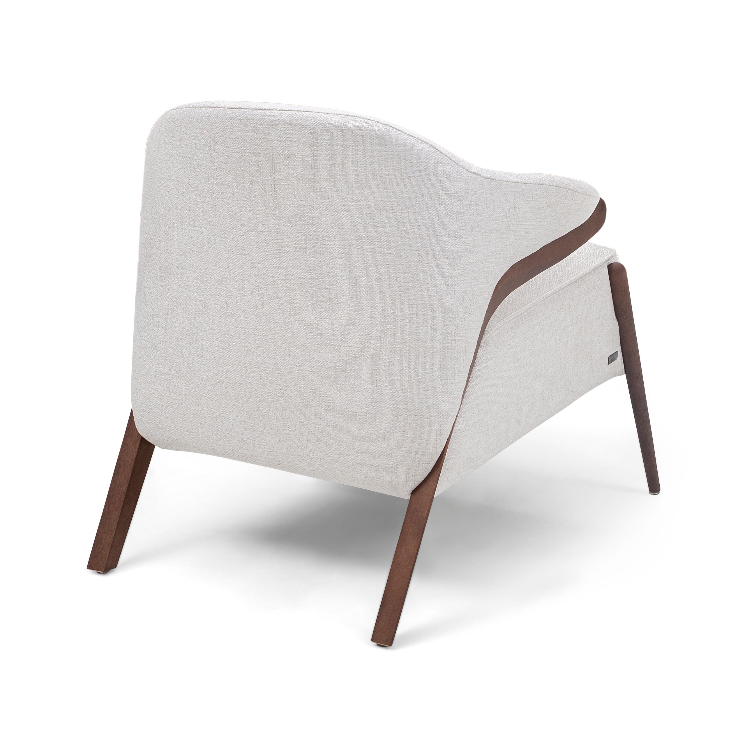 Brazilian Osa Upholstered Armchair in Walnut Wood Frame and White Fabric For Sale