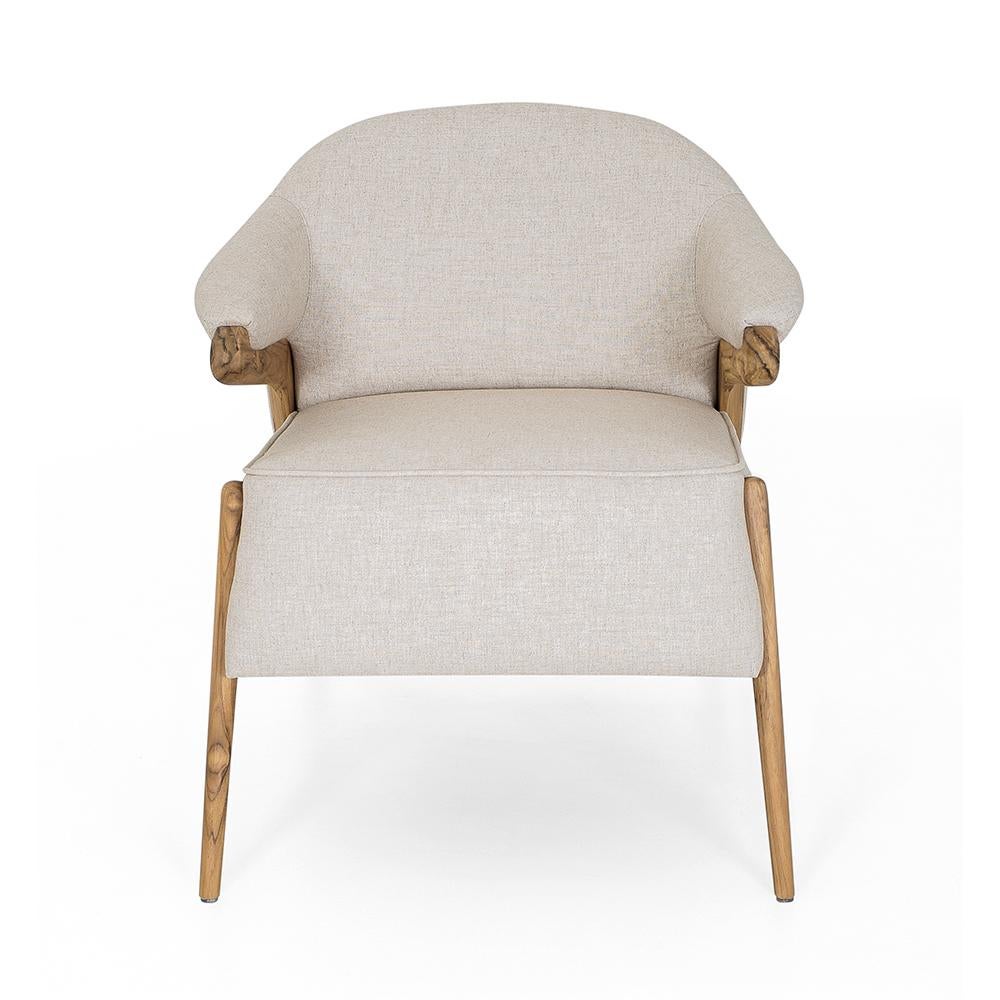 Our creative team from Uultis has created this amazing upholstered armchair being the ideal furniture providing you the comfort and the perfect fit in a variety of settings including living rooms, dining rooms, offices, and bedrooms to add that