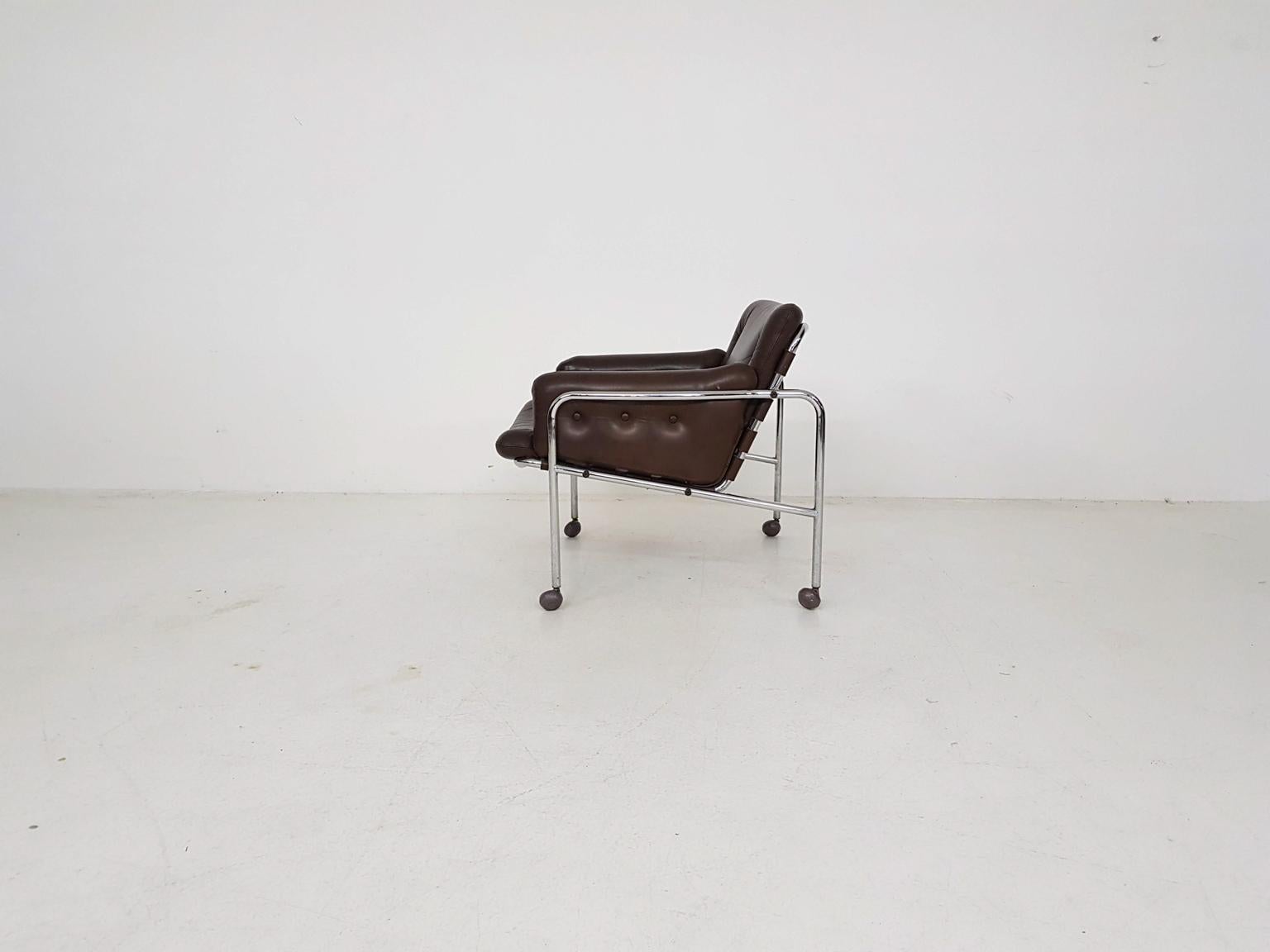 Mid-Century Modern “Osaka” Brown Leather Lounge Chair by Martin Visser for ’t Spectrum, Dutch, 1969