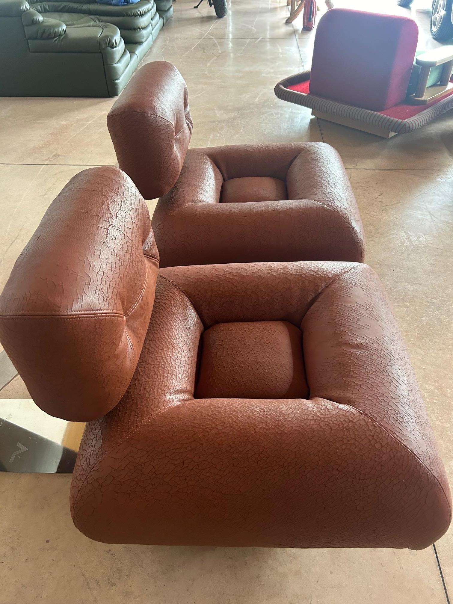 Osca Niemeyer paire de fauteuils Aran pour Aran Line, Florence Italie, 1975 5