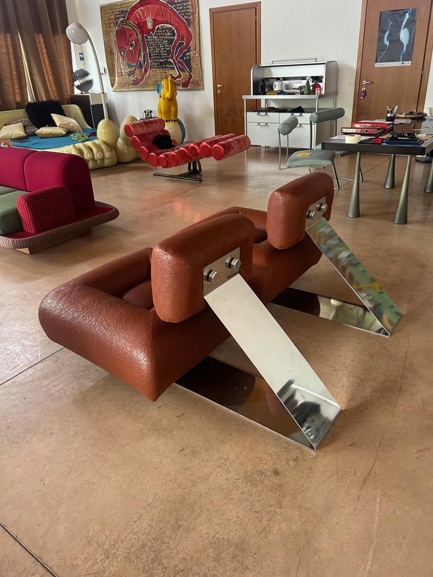 Poli Osca Niemeyer paire de fauteuils Aran pour Aran Line, Florence Italie, 1975