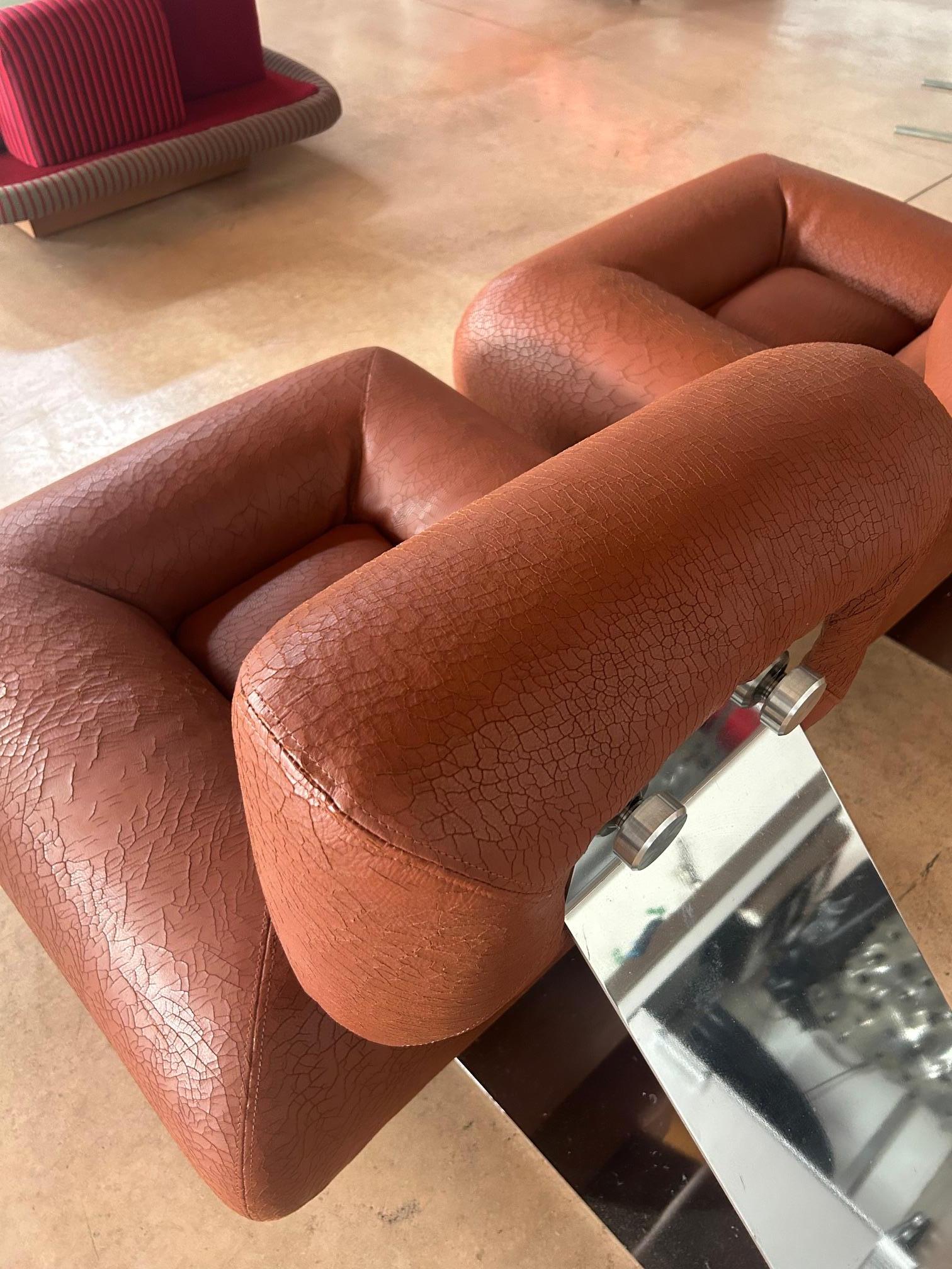 Osca Niemeyer paire de fauteuils Aran pour Aran Line, Florence Italie, 1975 1