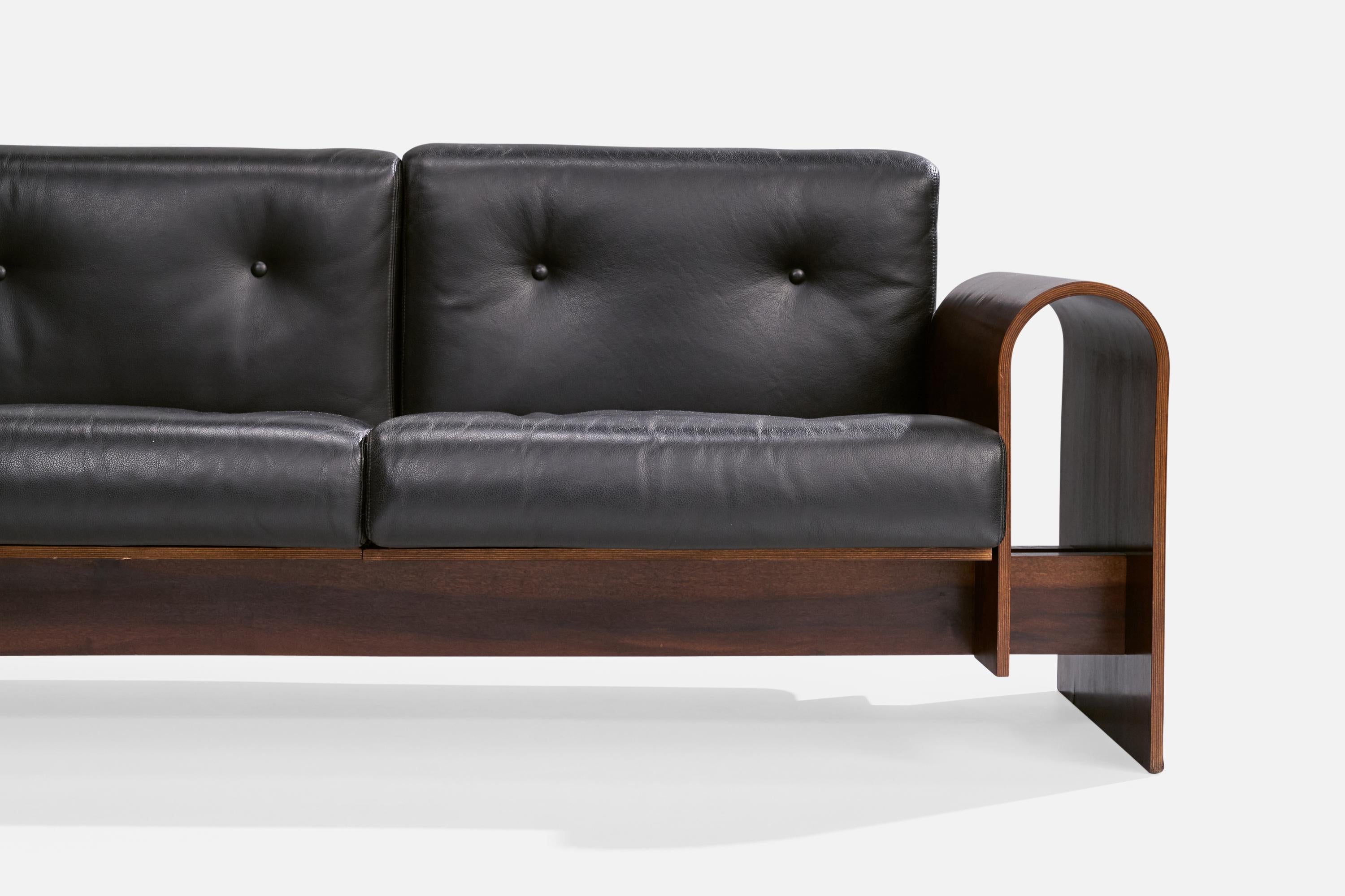 Oscar and Anna Maria Niemeyer, Sofa, Imbuia, Leather, Brazil, 1990 For Sale 11