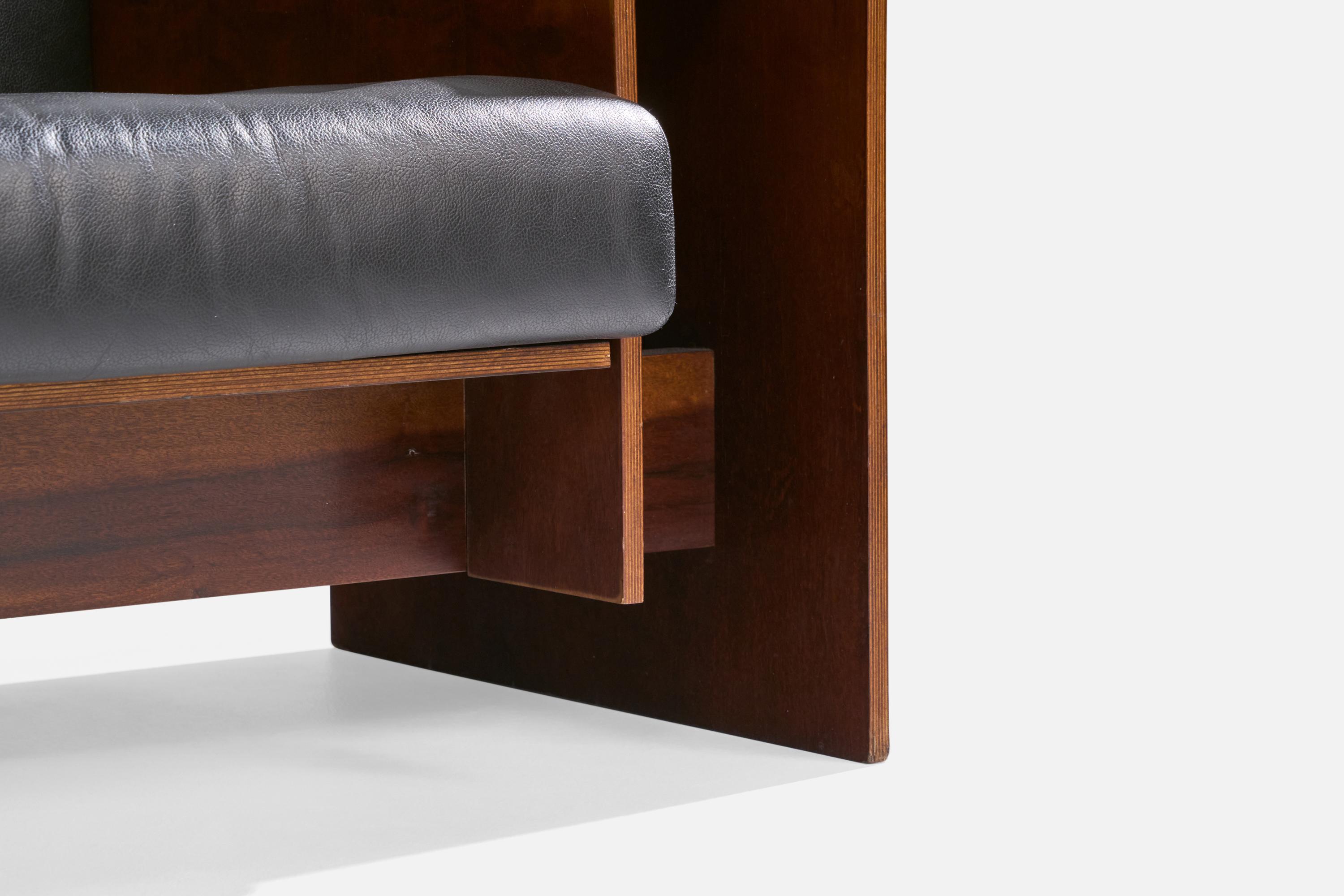 Brazilian Oscar and Anna Maria Niemeyer, Sofa, Imbuia, Leather, Brazil, 1990 For Sale