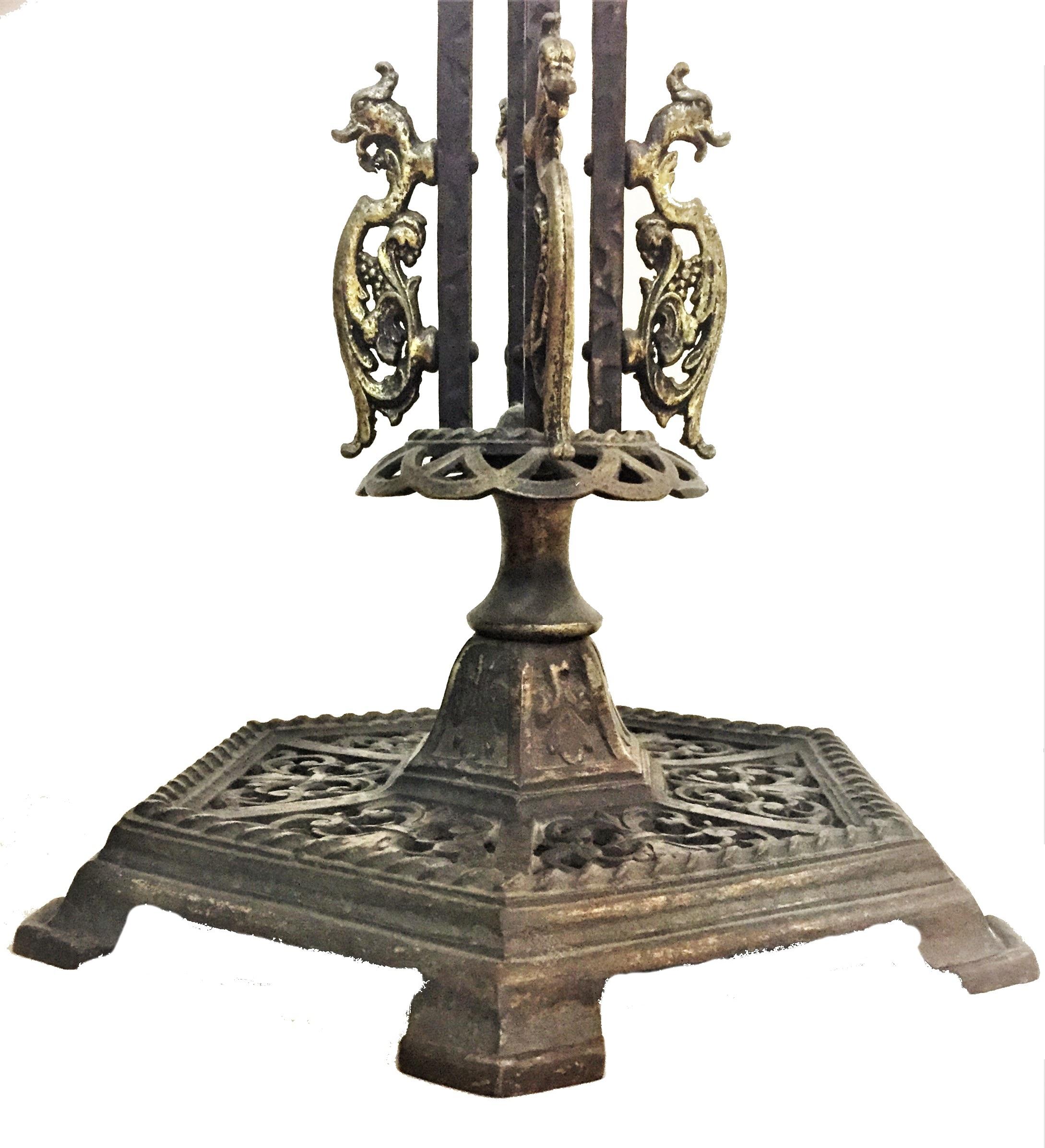 Oscar Bach, Arts & Crafts Gilt Wrought Iron and Marble Pedestal, 1900s (Vergoldet)