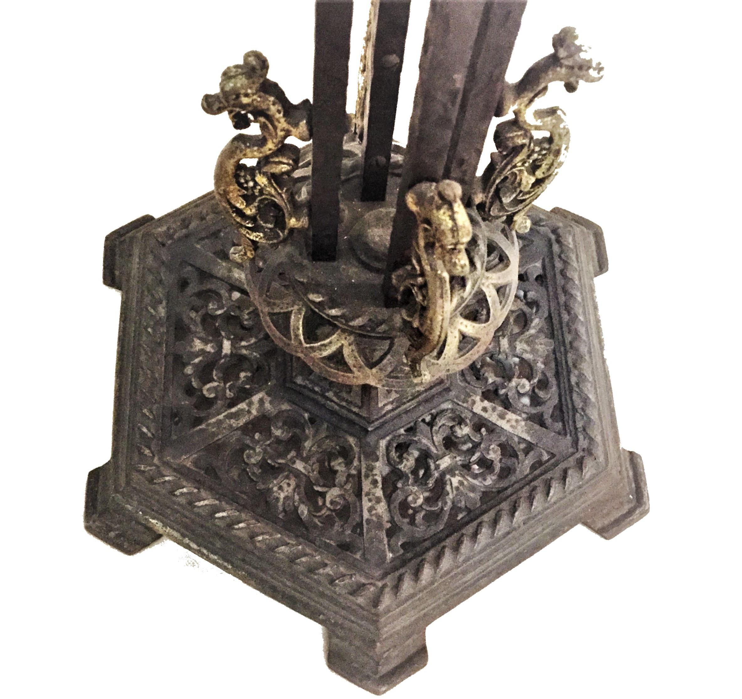 Early 20th Century Oscar Bach, Arts & Crafts Gilt Wrought Iron and Marble Pedestal, 1900s