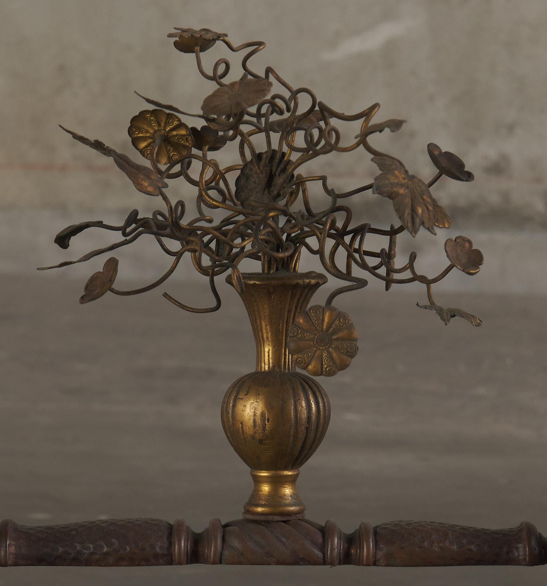 Oscar Bach Iron and Brass Floral Side Table, c1920 For Sale 2