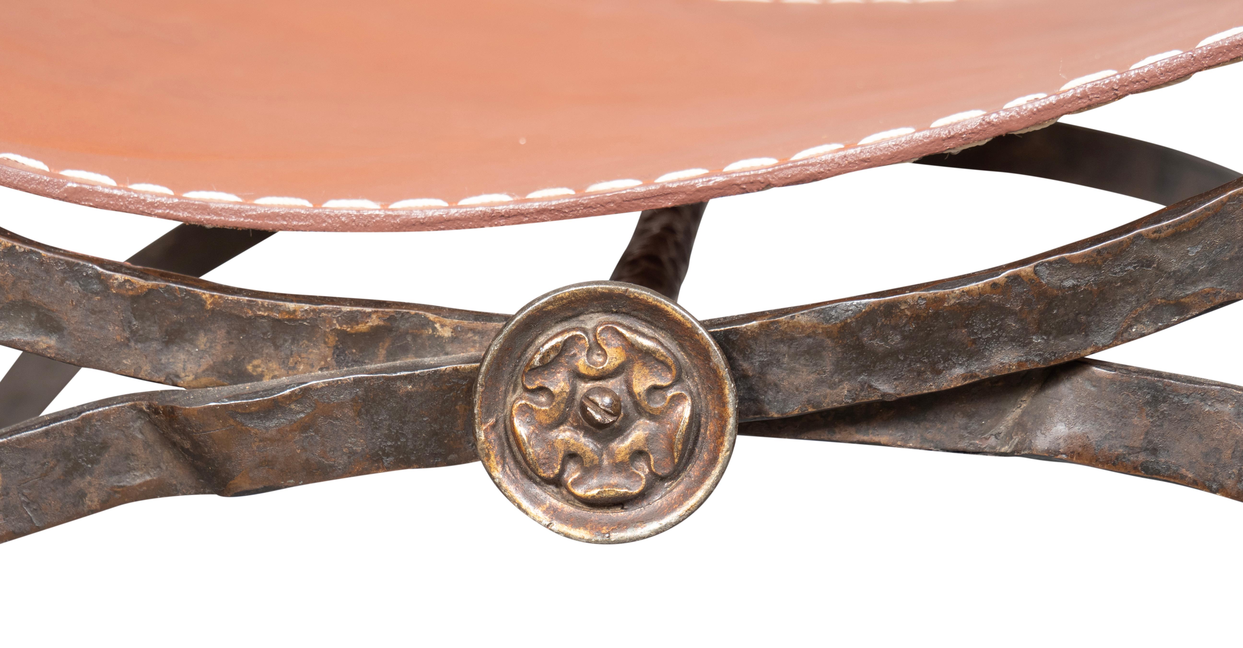 Sillón Oscar Bach de hierro forjado y bronce en venta 2