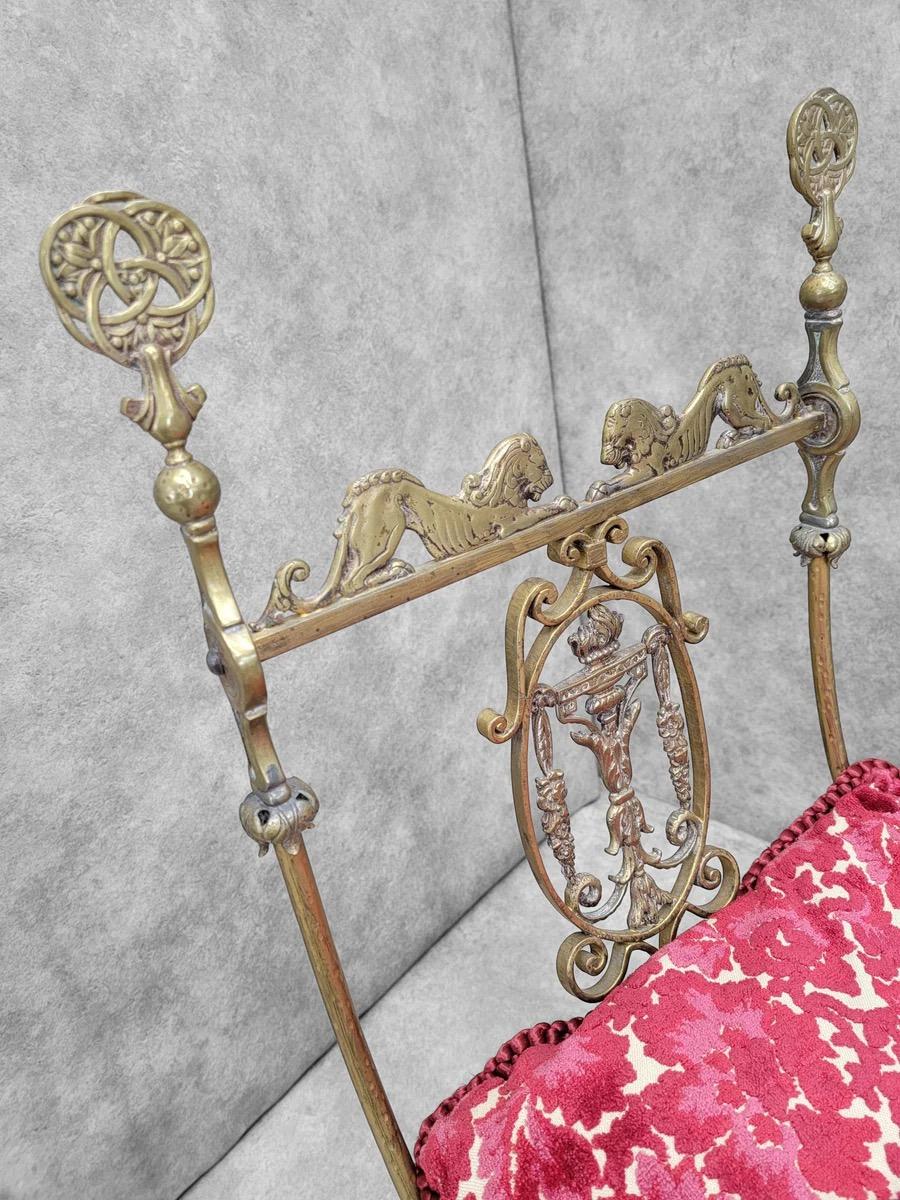 Oscar Bruno Bach Silla y Otomana Savonarola de Bronce Finamente Detallada y Ornamentada Vaciado en venta