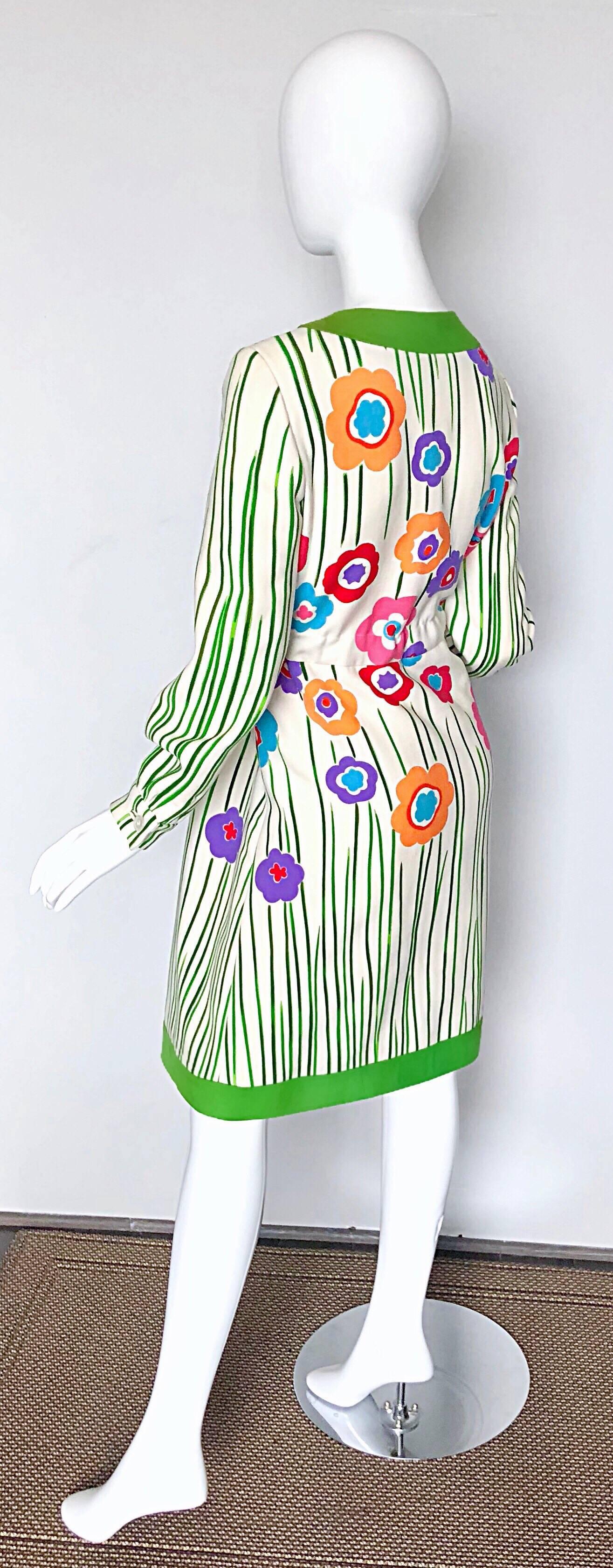 Women's Oscar de la Renta 1960s Ivory Wool + Green Suede Mod Flower Print Jacket Dress For Sale