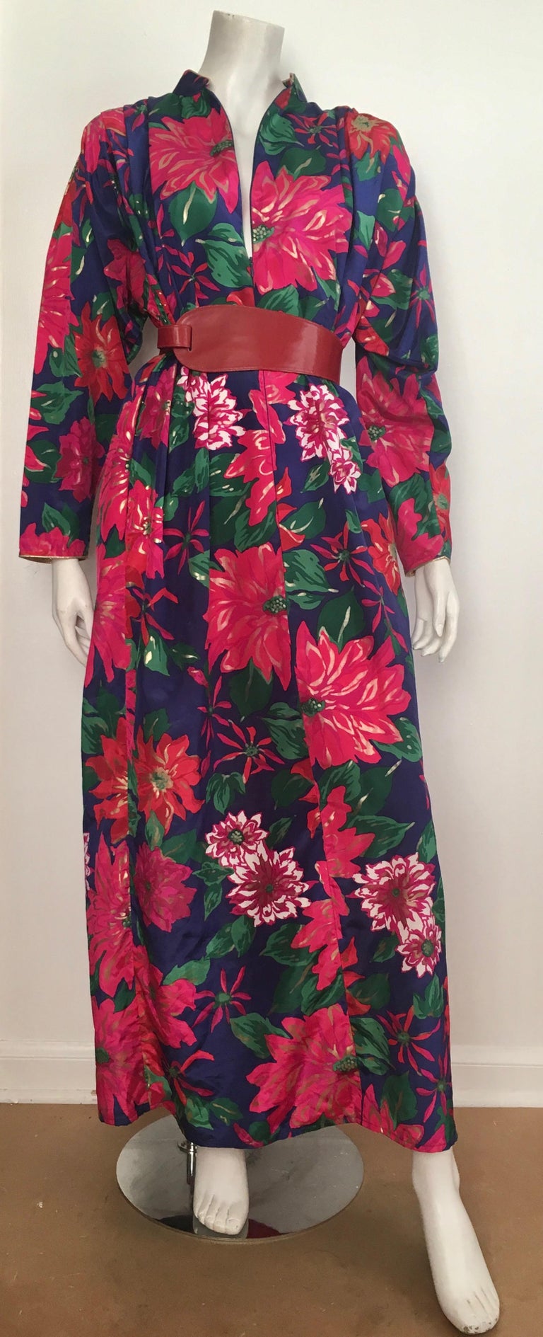 Oscar de la Renta 1980s Maxi Loungewear Floral Dress with Pockets Size ...