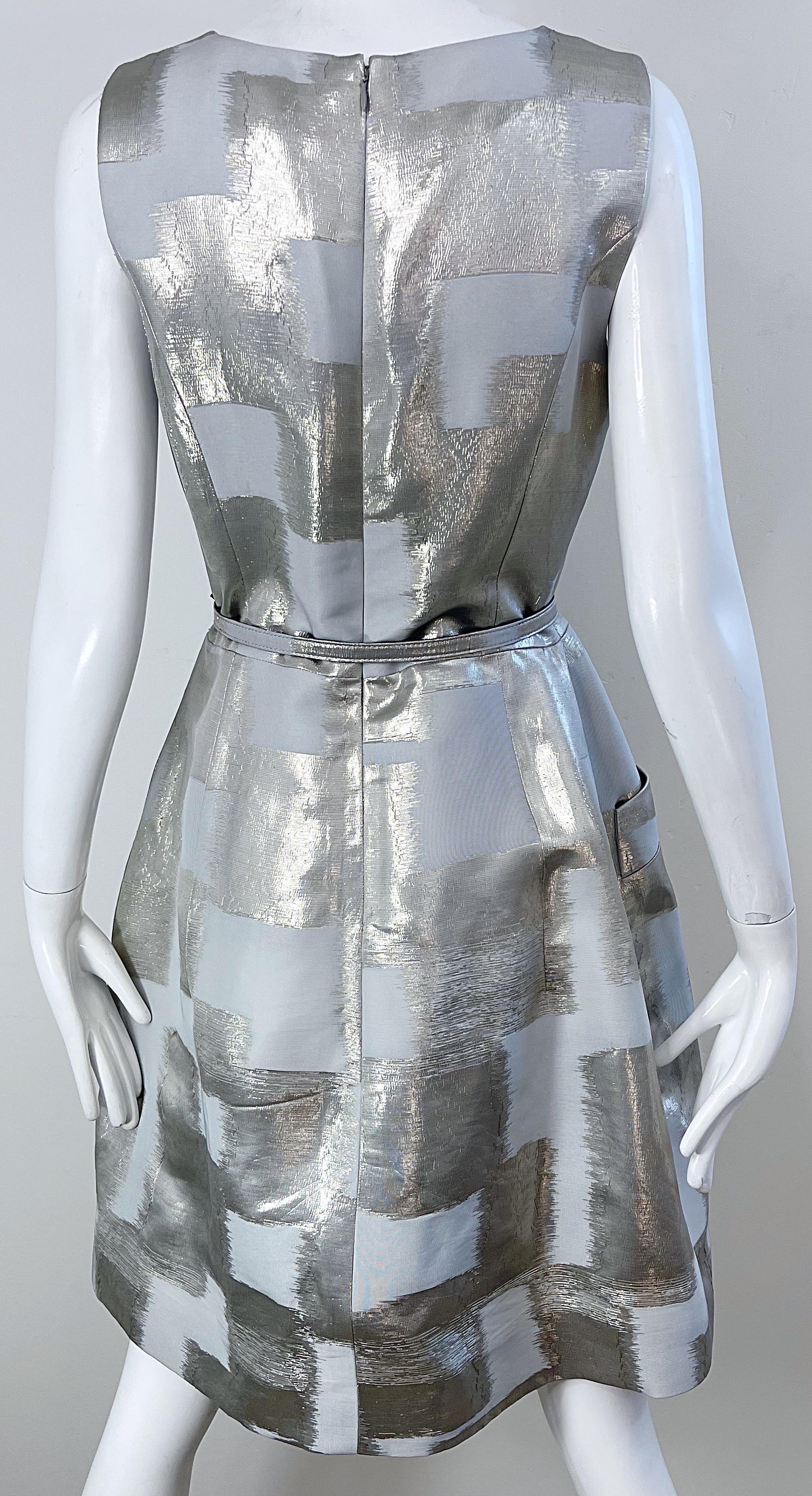 Oscar de la Renta 2000s Size 4 Silver Metallic Abstract Belted Fit n Flare Dress For Sale 8