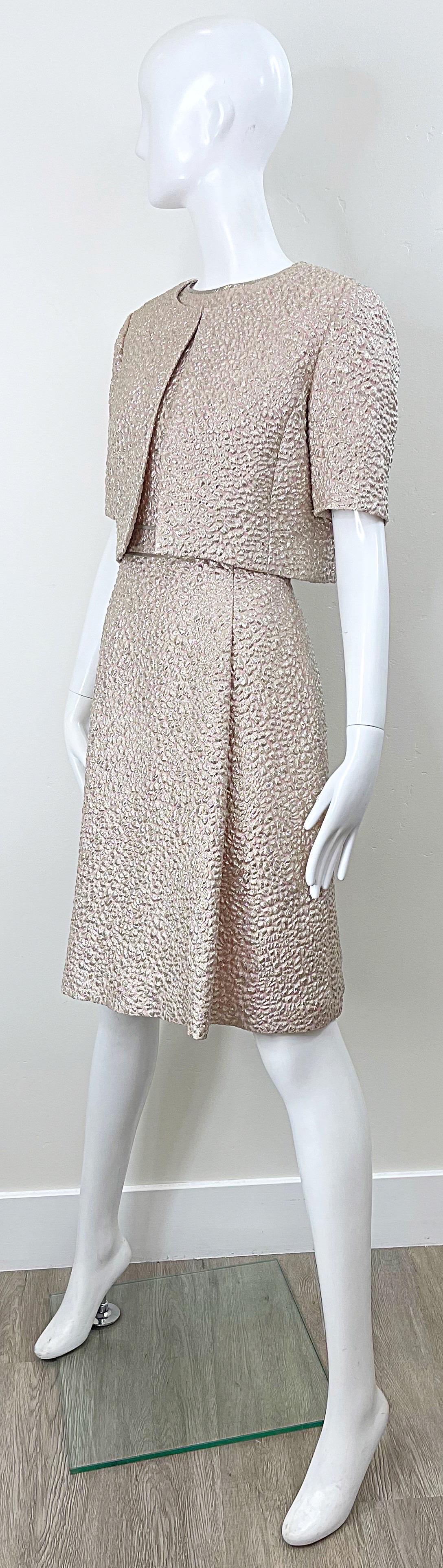 Oscar de la Renta 2000s Size 8 Pink Gold Silver Silk Vintage Dress Bolero Jacket For Sale 2