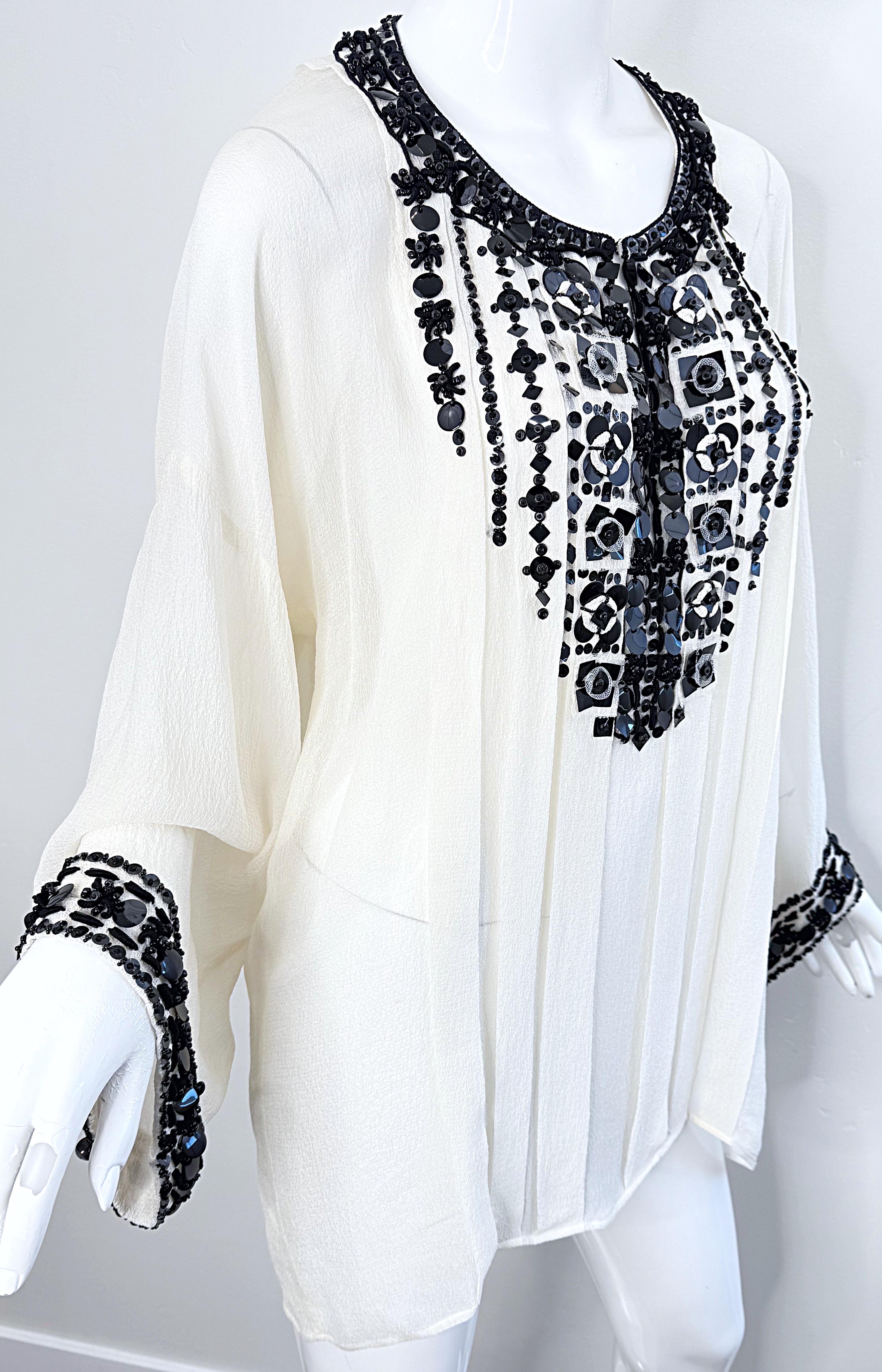Oscar de la Renta 2000s Size Large Black White Beaded Sequin Vintage Tunic Top For Sale 1