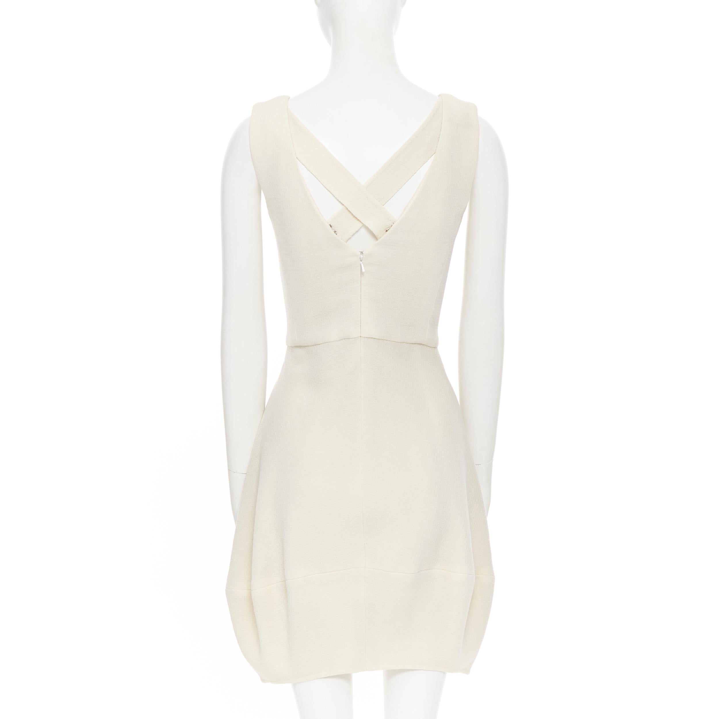 OSCAR DE LA RENTA 2010 beige wool crepe cross strap back bubble hem dress US2 2