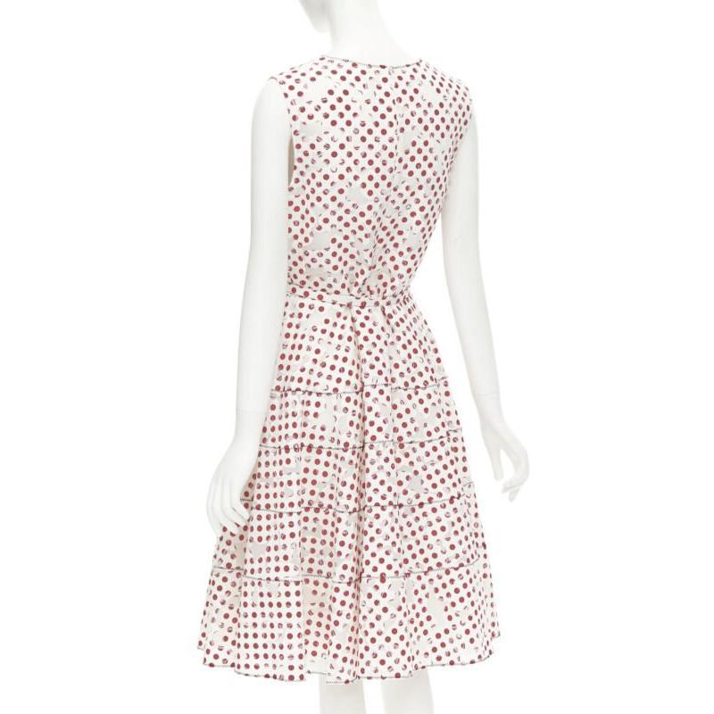 OSCAR DE LA RENTA 2016 abito bianco in polkadot a fiori bruciati con cintura US2 S. White in vendita 2