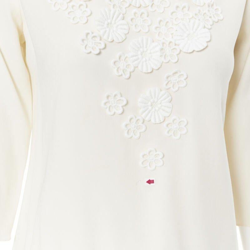 OSCAR DE LA RENTA 2017 cream silk floral petal applique high low top US0 7