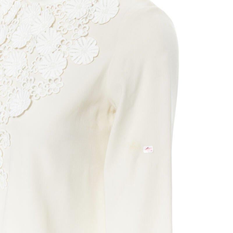 OSCAR DE LA RENTA 2017 cream silk floral petal applique high low top US0 4
