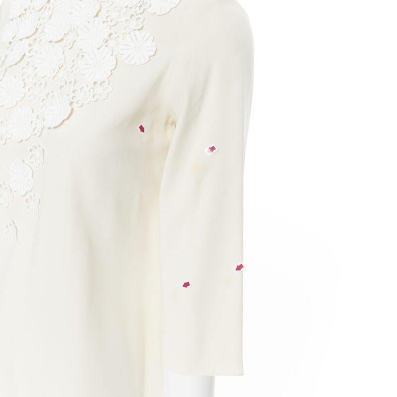OSCAR DE LA RENTA 2017 cream silk floral petal applique high low top US0 5
