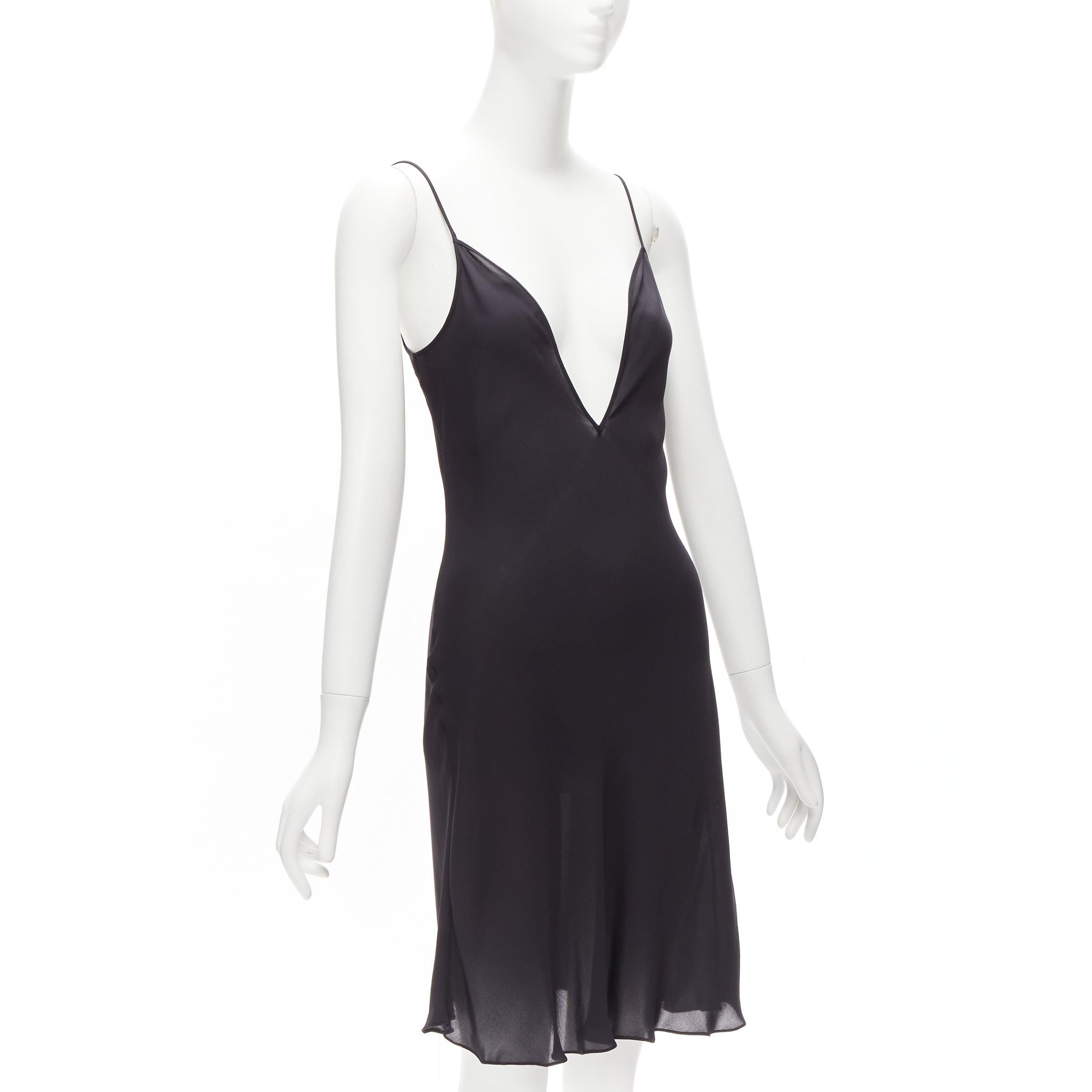 Black OSCAR DE LA RENTA 2018 100% silk black plunge neck slip dress US0 XS For Sale